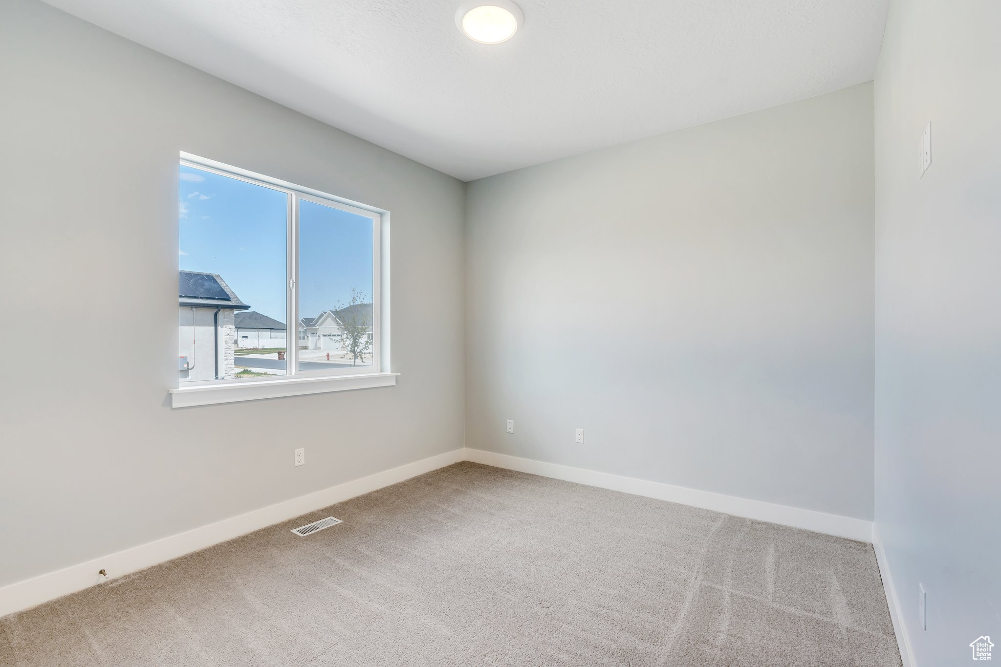 4867 N Canaan Peak Dr, Eagle Mountain, Utah image 21