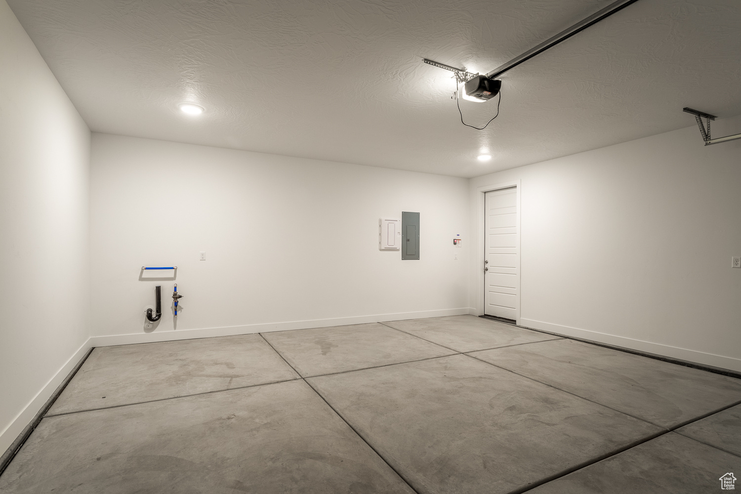 BECCO CREEK TOWNHOMES AT DIVARIO - Residential