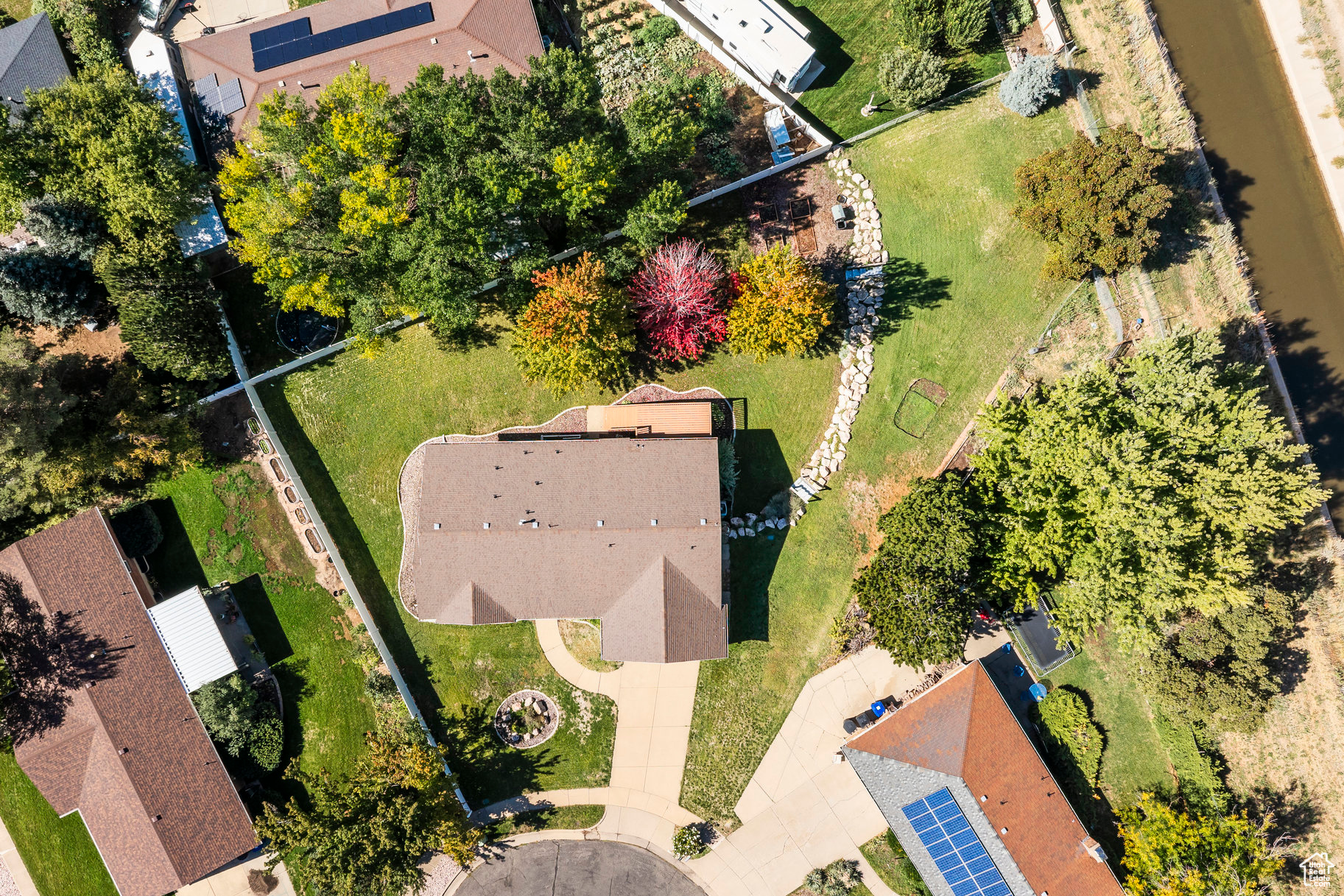 DEER RUN ESTATES - Residential