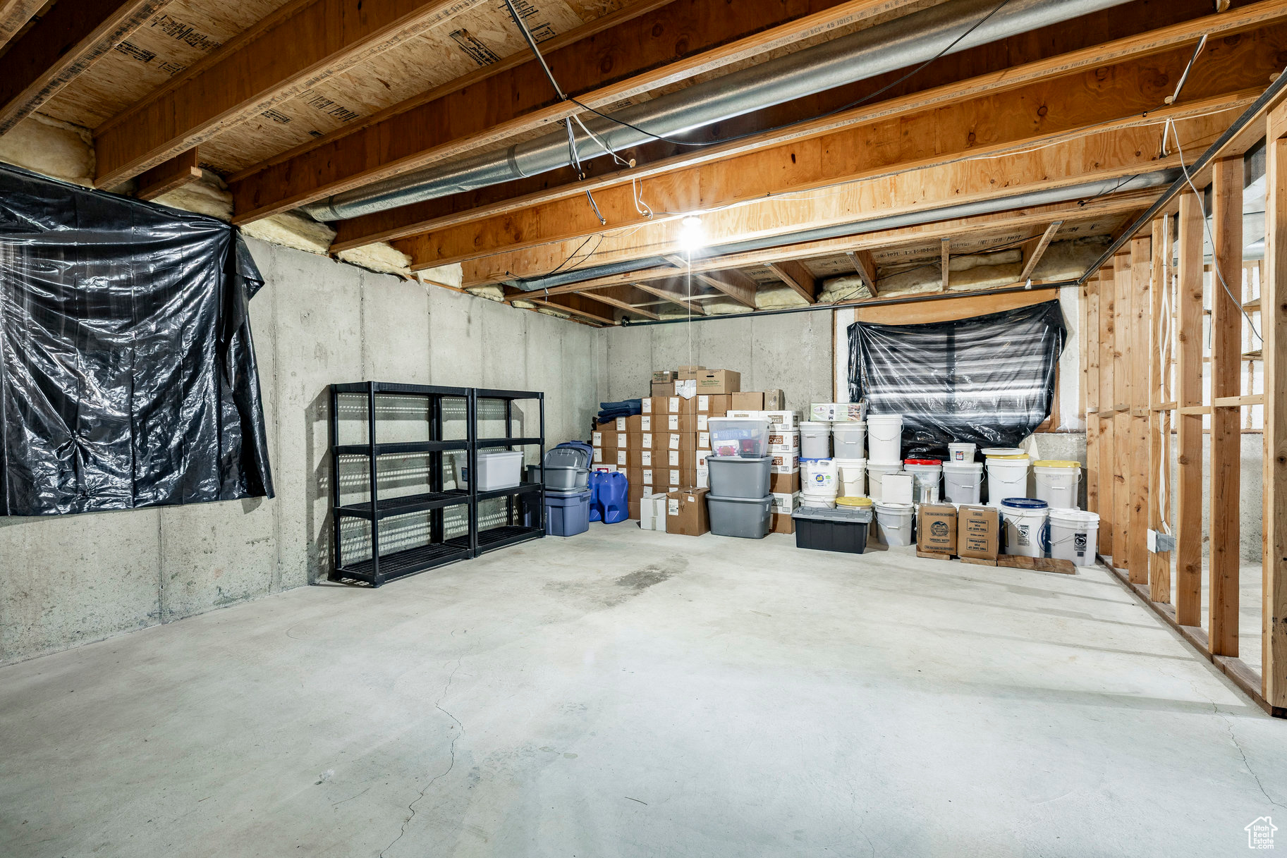 DEER RUN ESTATES - Residential