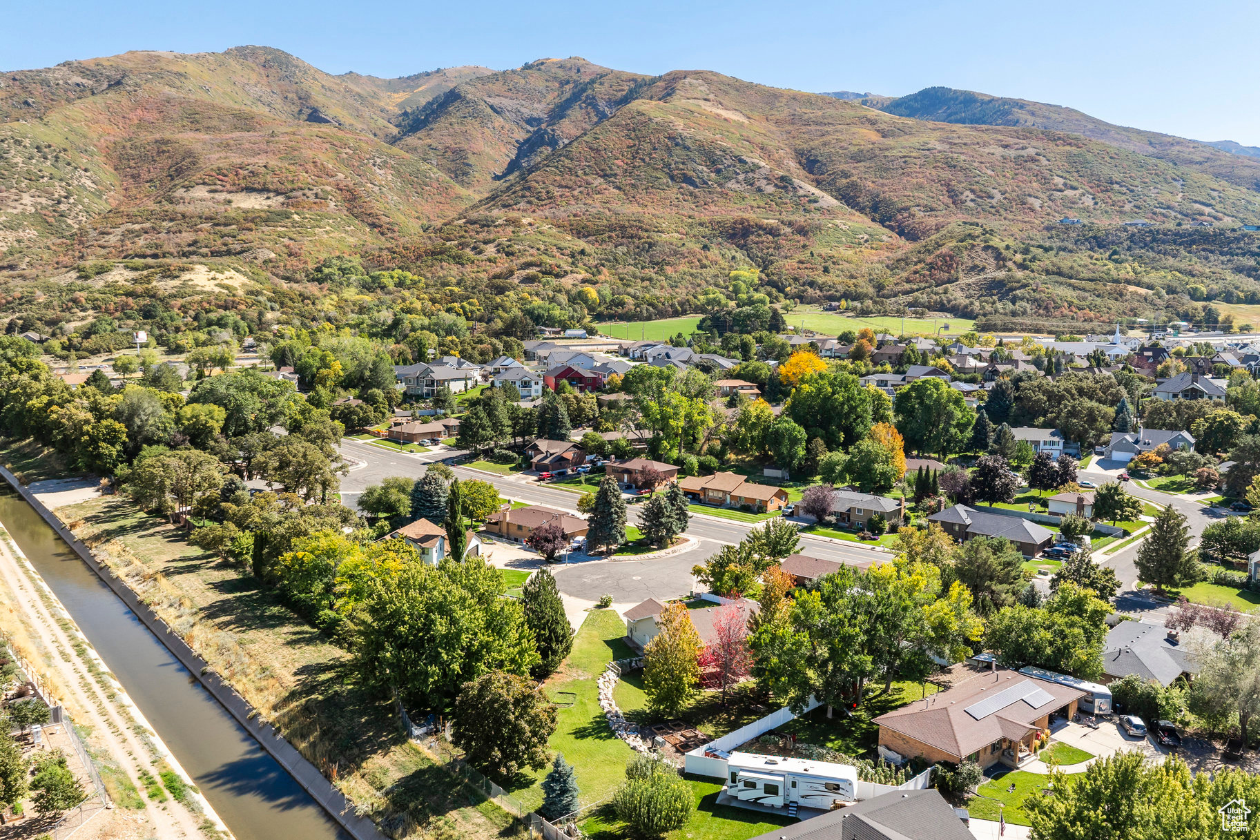 DEER RUN ESTATES - Residential