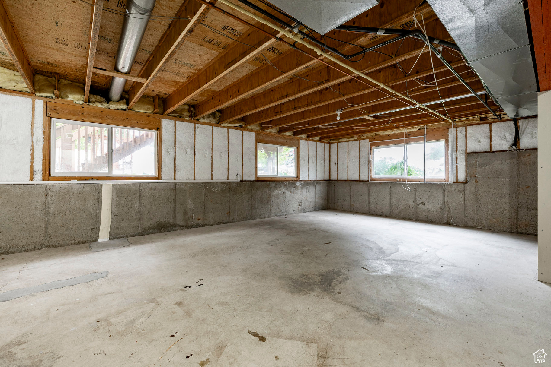 DEER RUN ESTATES - Residential