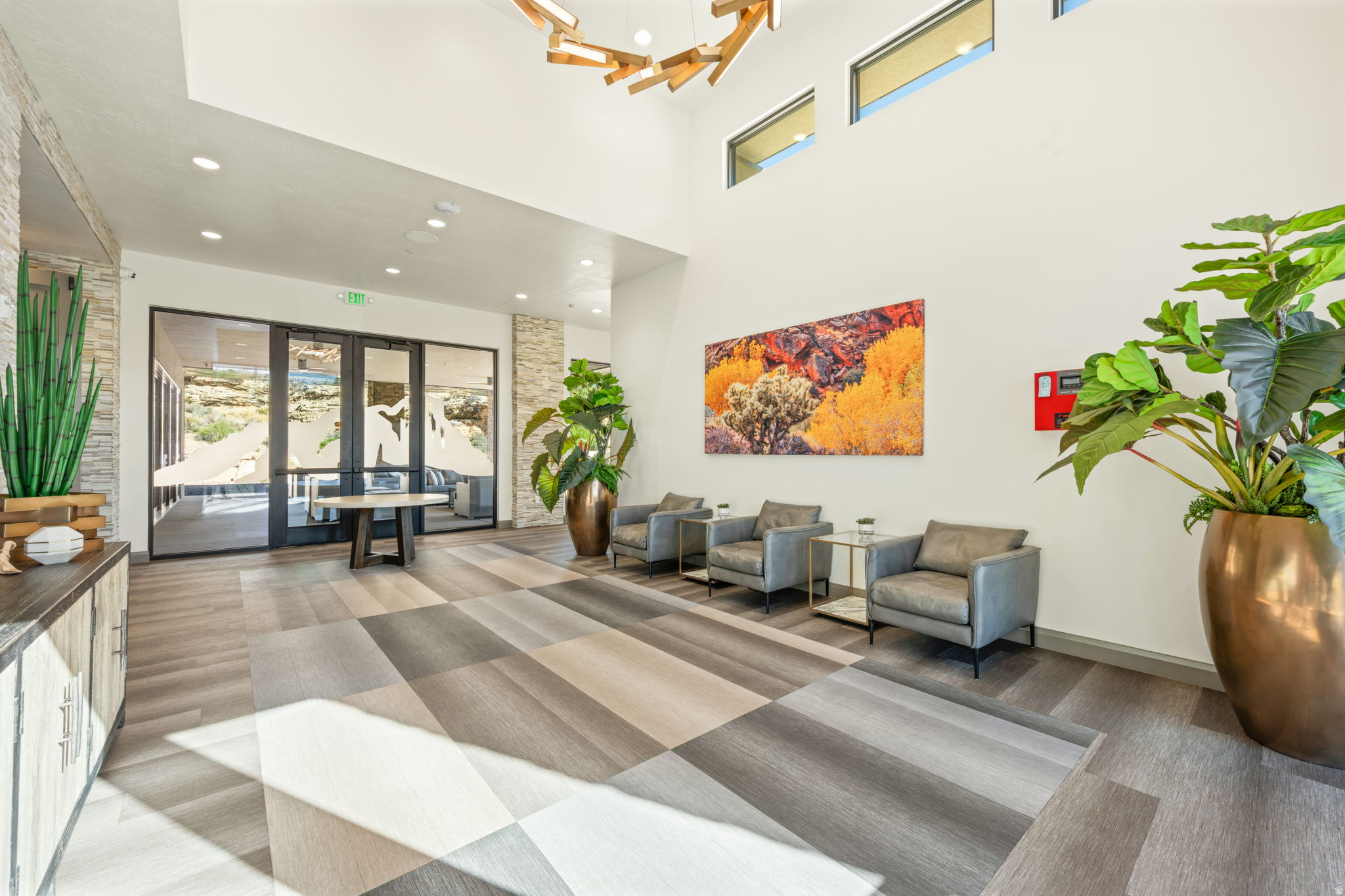 STONE CLIFF TOWNHOMES - Residential