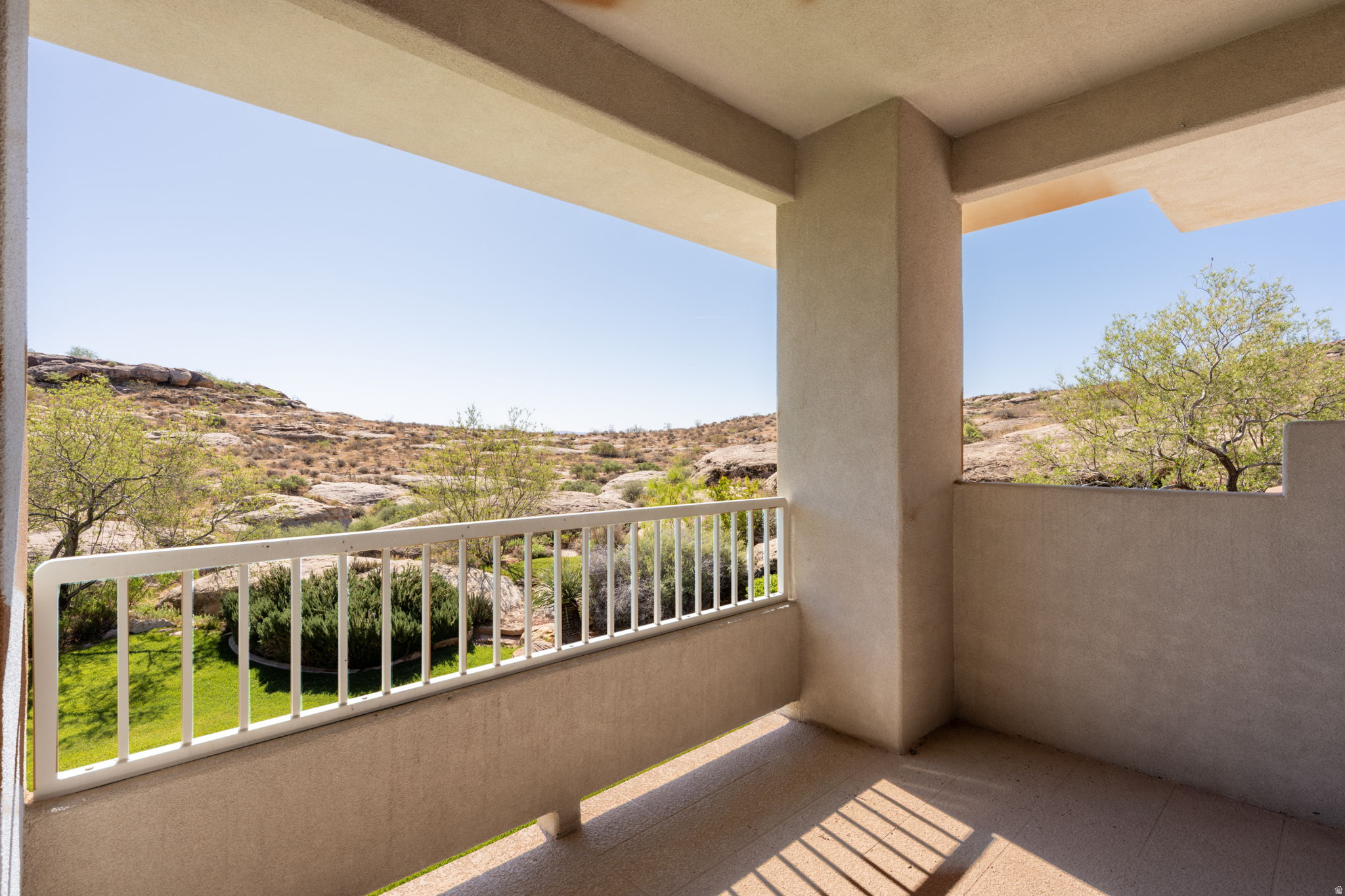 STONE CLIFF TOWNHOMES - Residential