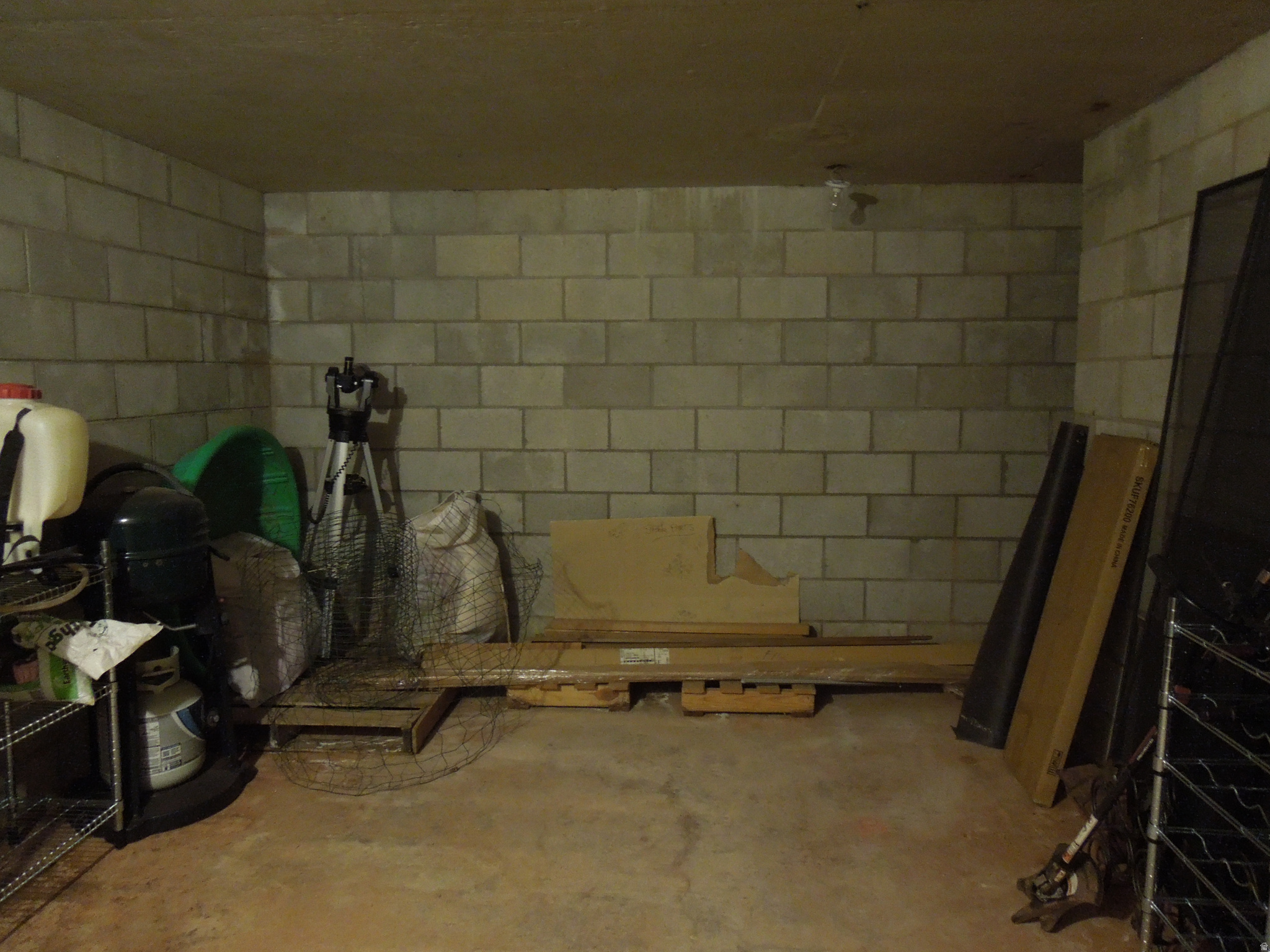 CASTLE VALLEY RIVER RANCHOS - Residential