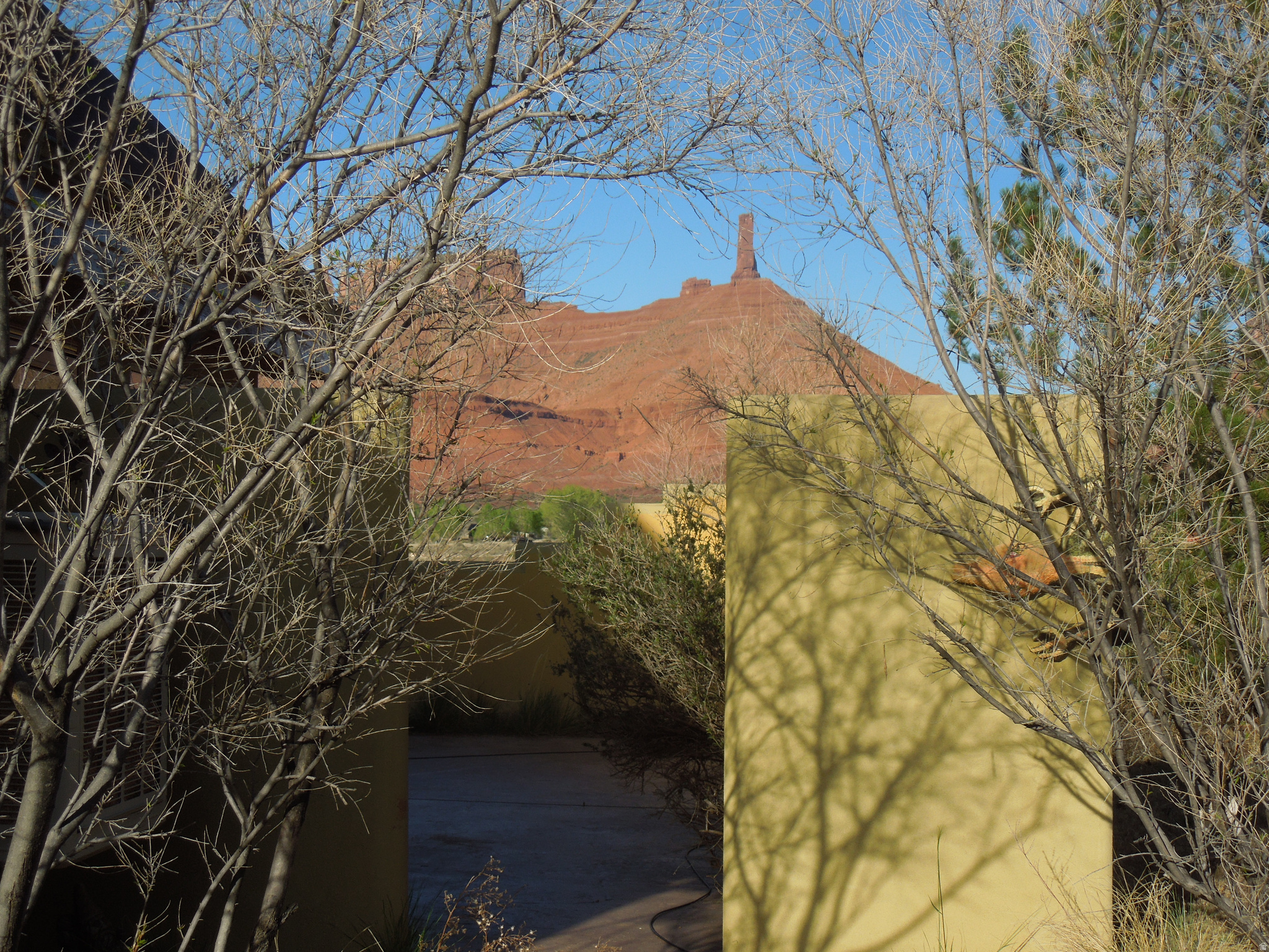 CASTLE VALLEY RIVER RANCHOS - Residential