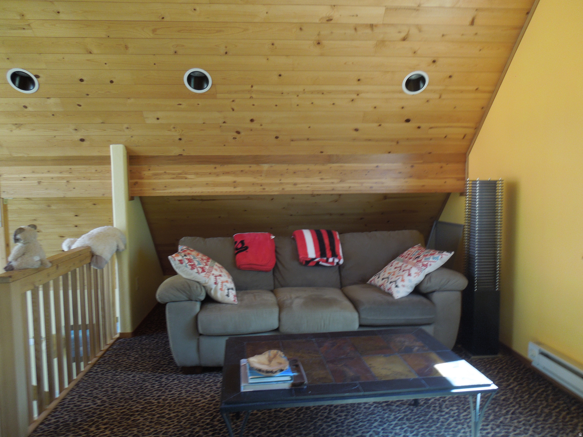 CASTLE VALLEY RIVER RANCHOS - Residential