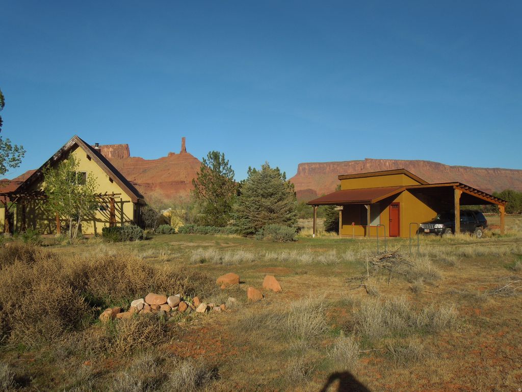 Photo of 139 E BUCHANAN LN #139, Castle Valley, UT 84532 (MLS # 2148311)