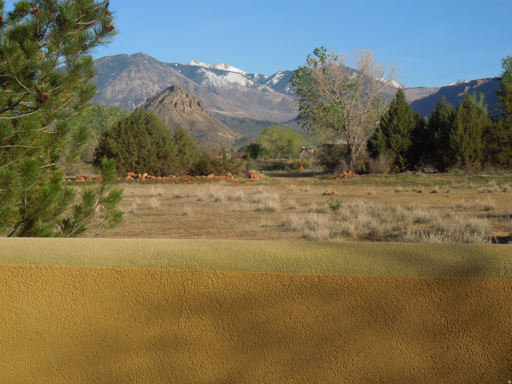 CASTLE VALLEY RIVER RANCHOS - Residential