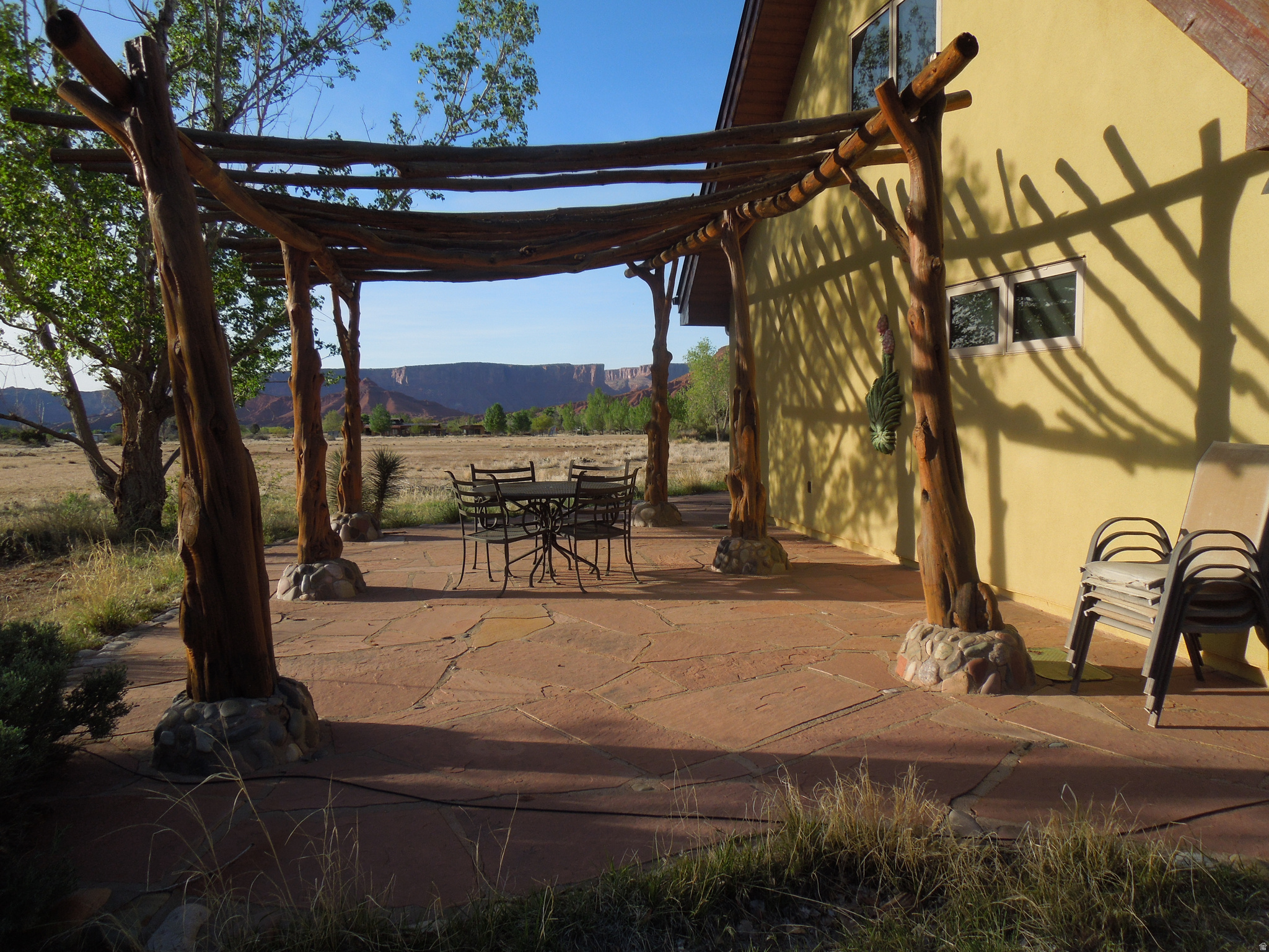 CASTLE VALLEY RIVER RANCHOS - Residential