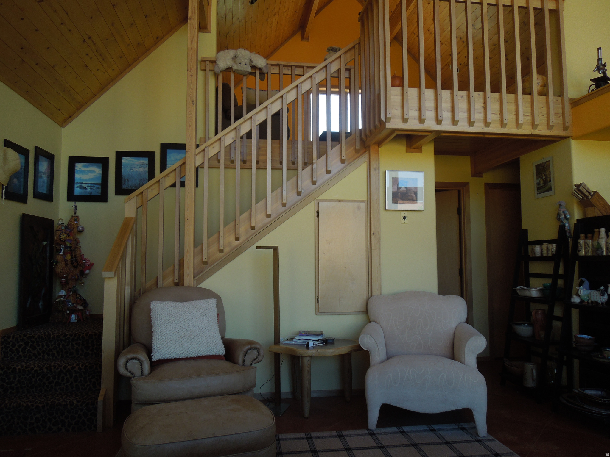 CASTLE VALLEY RIVER RANCHOS - Residential