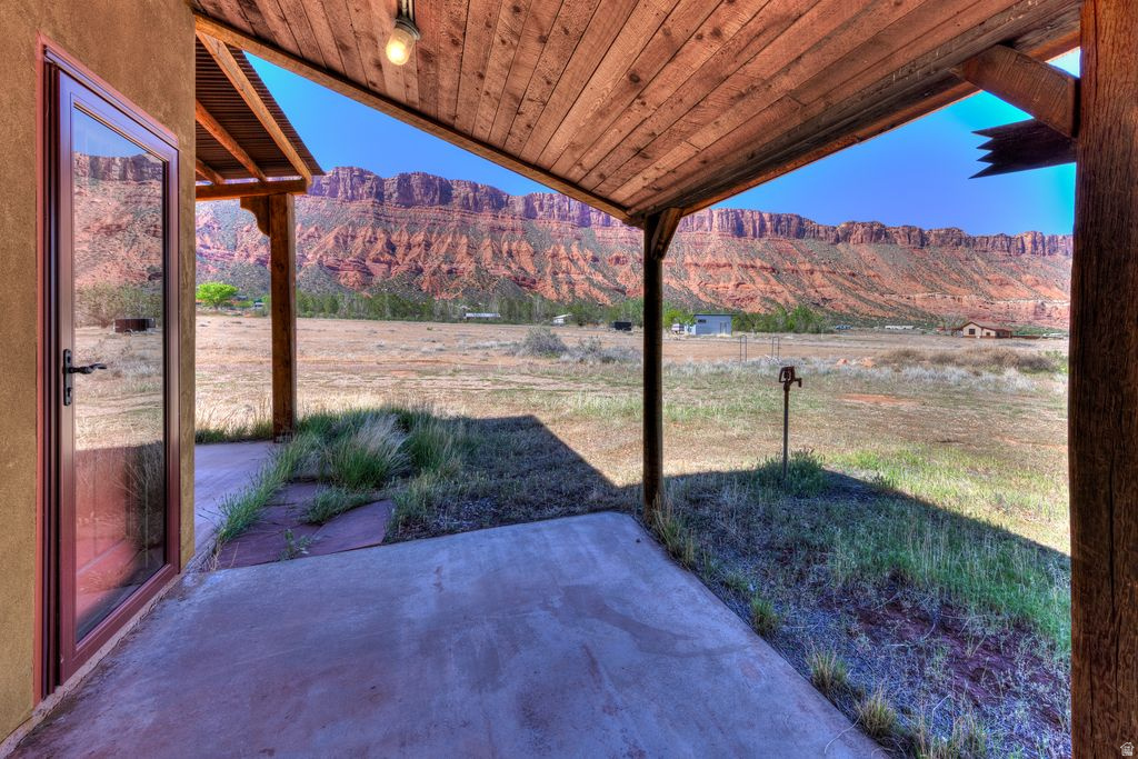 CASTLE VALLEY RIVER RANCHOS - Residential