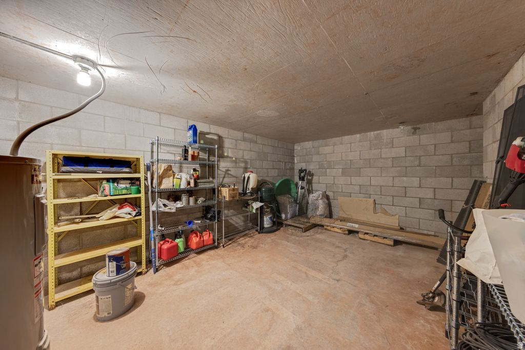 CASTLE VALLEY RIVER RANCHOS - Residential