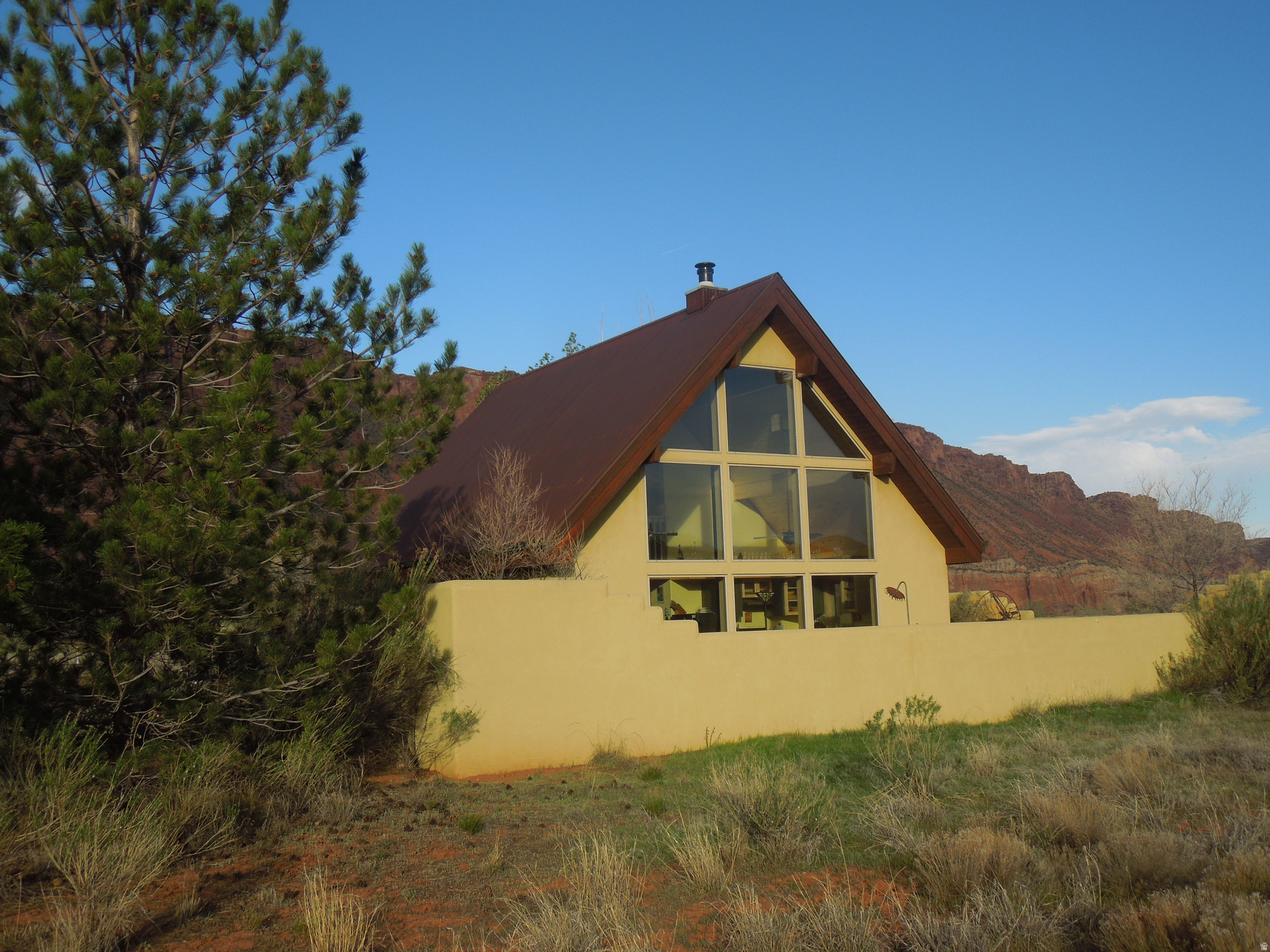 CASTLE VALLEY RIVER RANCHOS - Residential