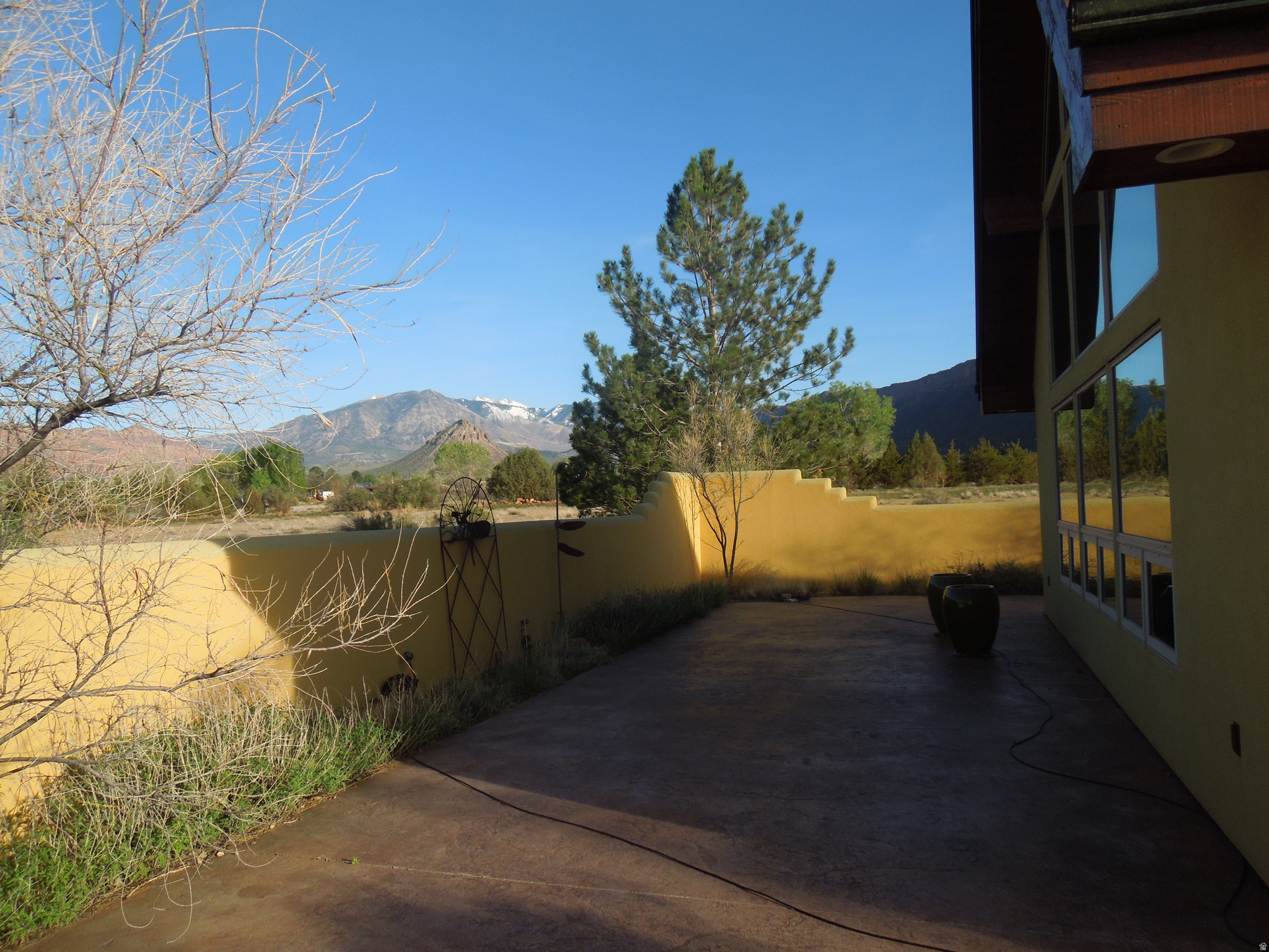 CASTLE VALLEY RIVER RANCHOS - Residential