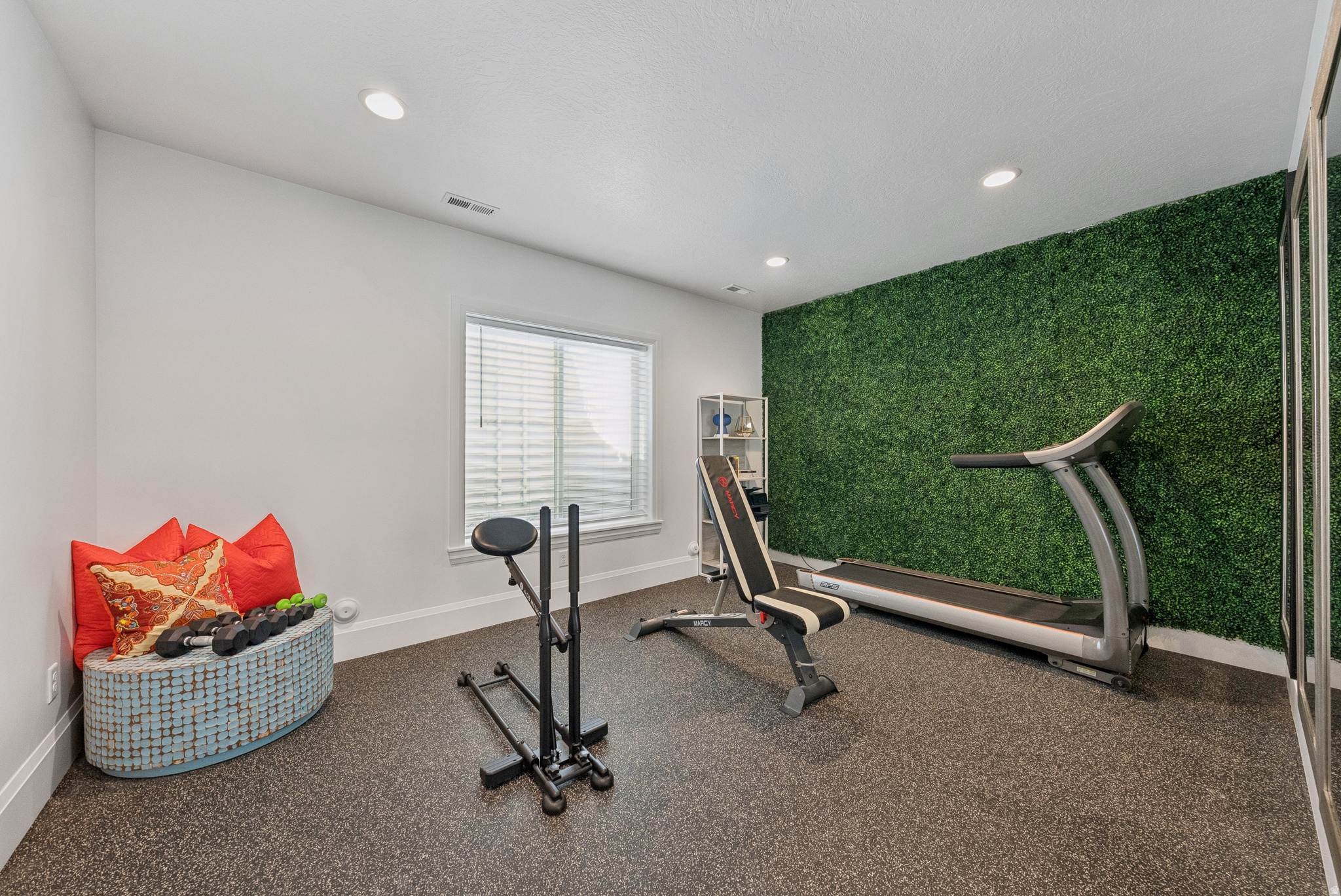 DAYBREAK - Residential