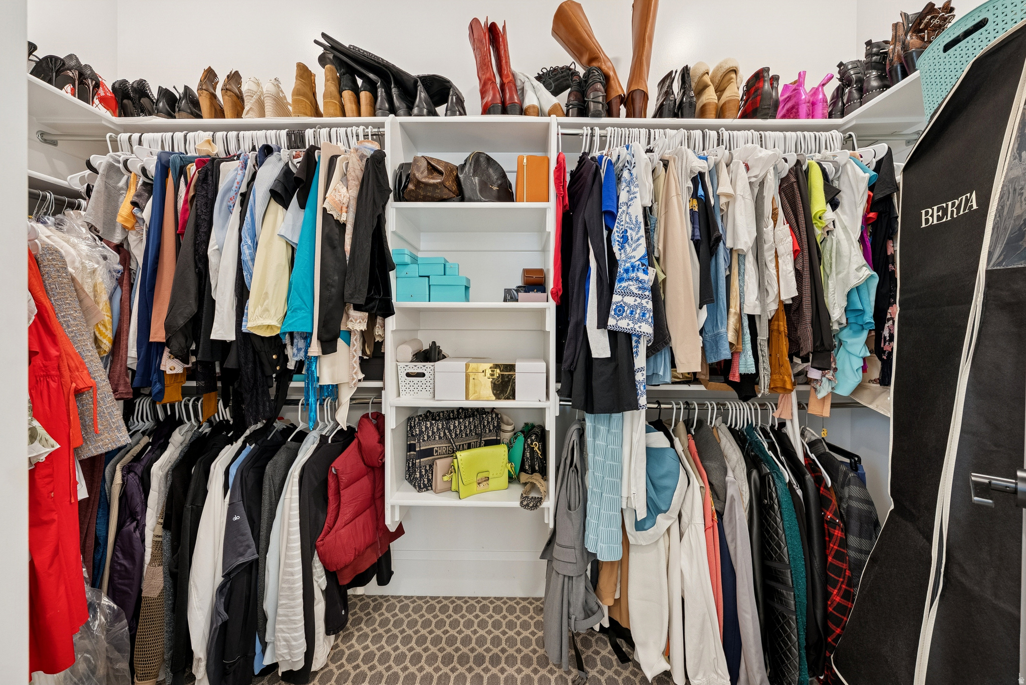 DAYBREAK - Residential