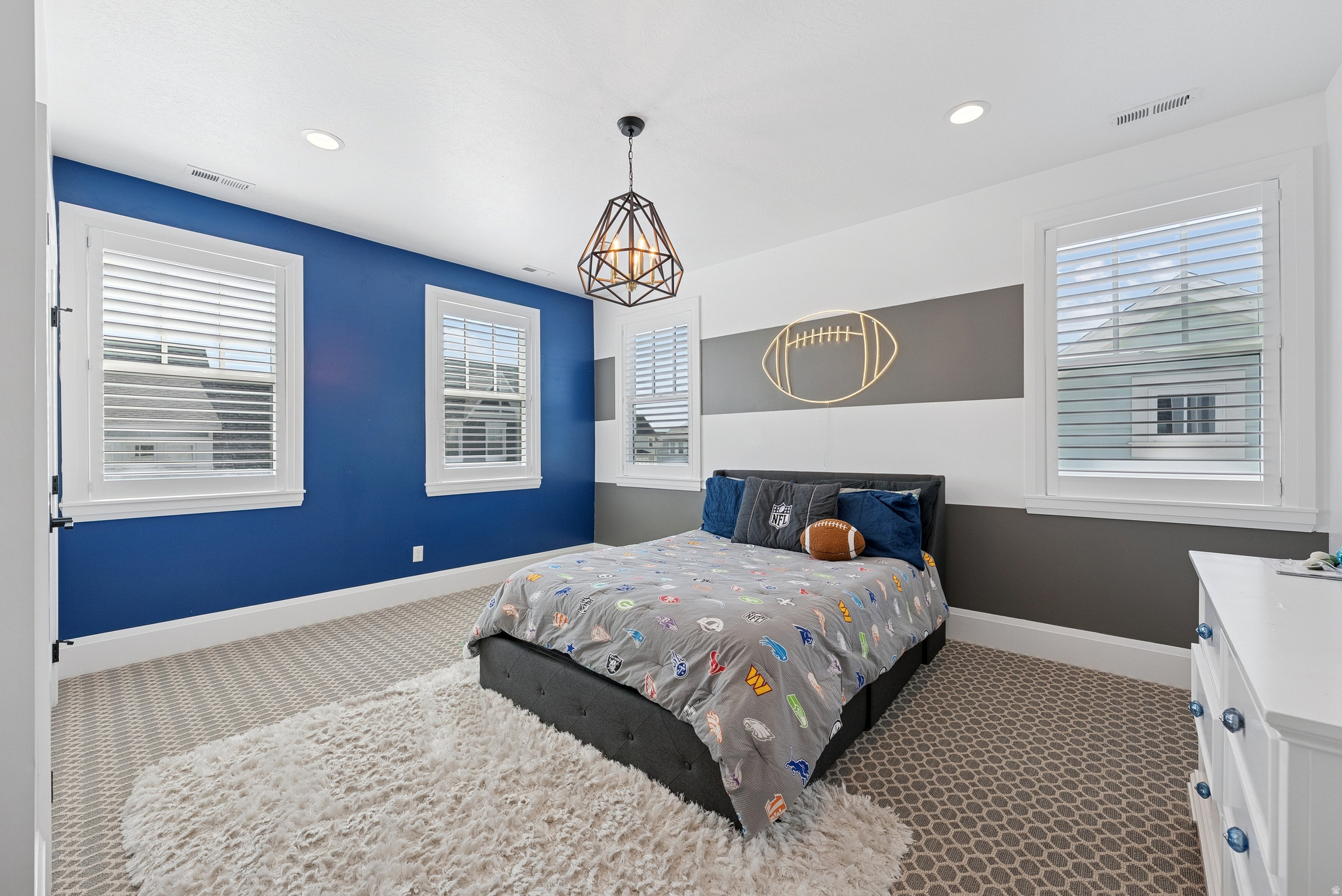 DAYBREAK - Residential