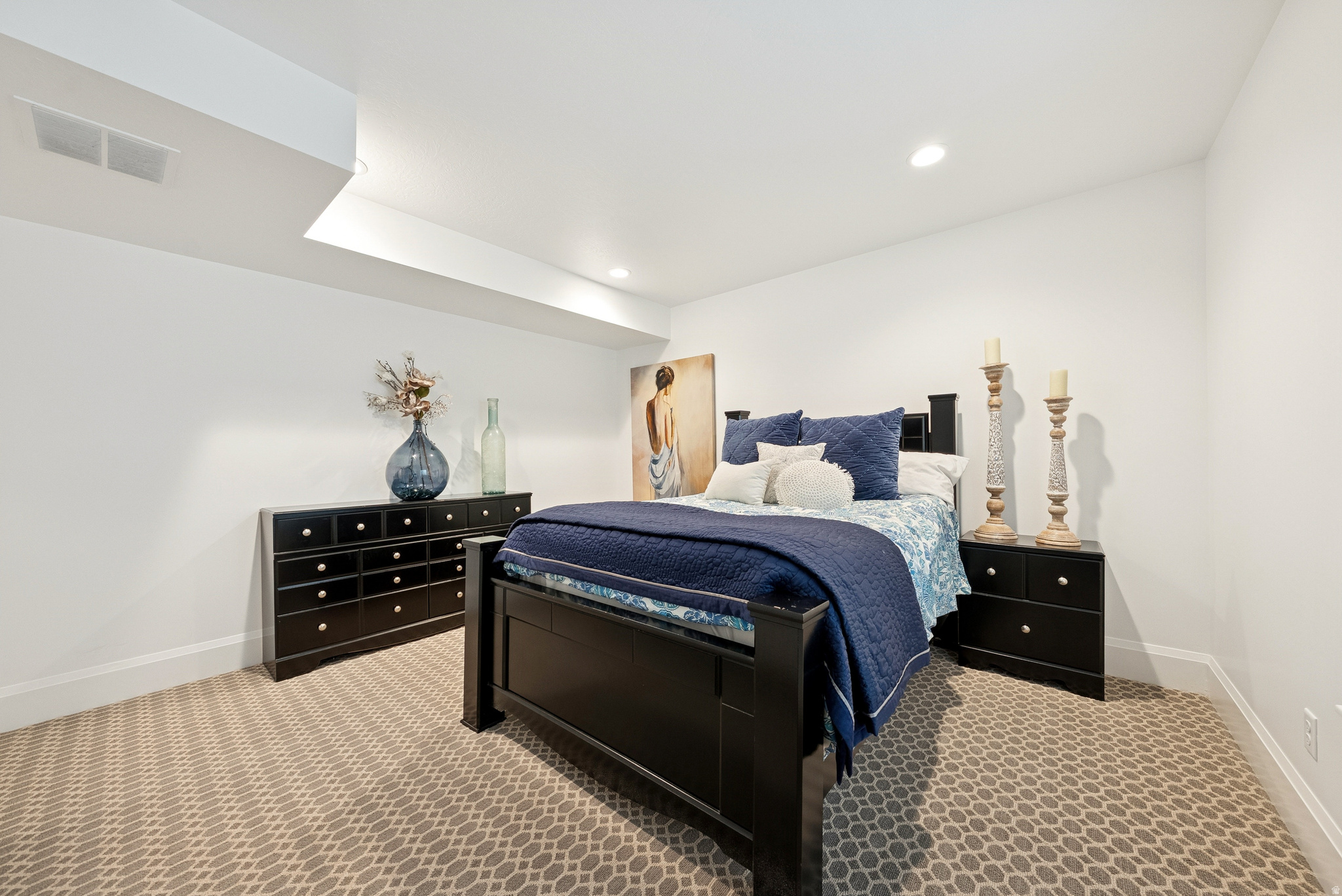 DAYBREAK - Residential