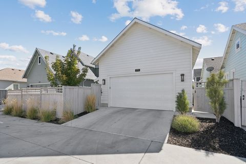 Tiny photo for 10888 S LAKE ISLAND DR #166, South Jordan, UT 84009 (MLS # 2120200)