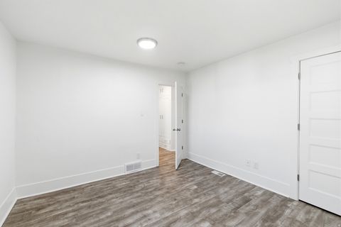 Tiny photo for 162 E COMMONWEALTH AVE, Salt Lake City, UT 84115 (MLS # 2151395)