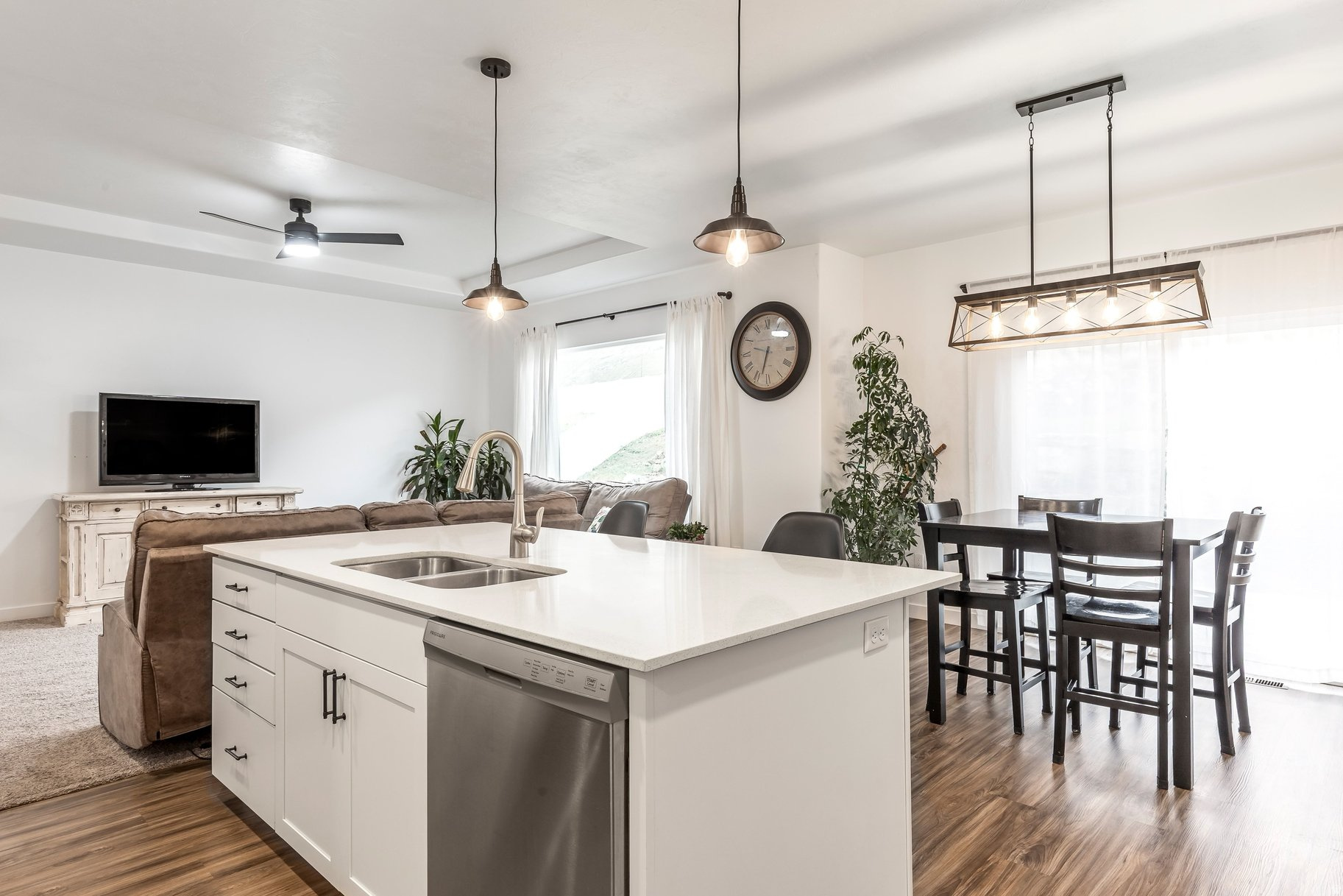 PASTURES AT SADDLEBACK - Residential