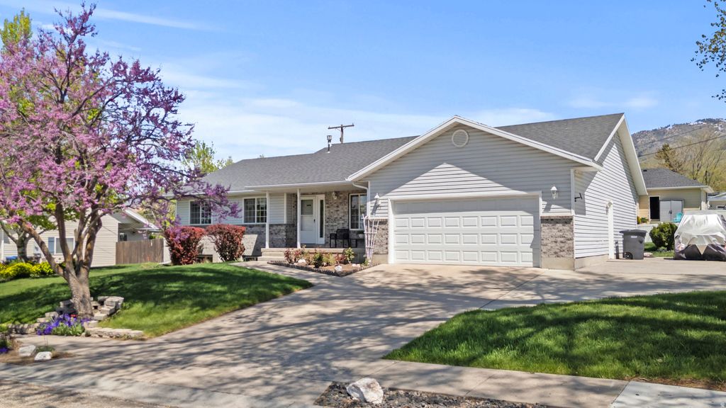 Photo of 443 S 160 W, Richmond, UT 84333 (MLS # 2120842)