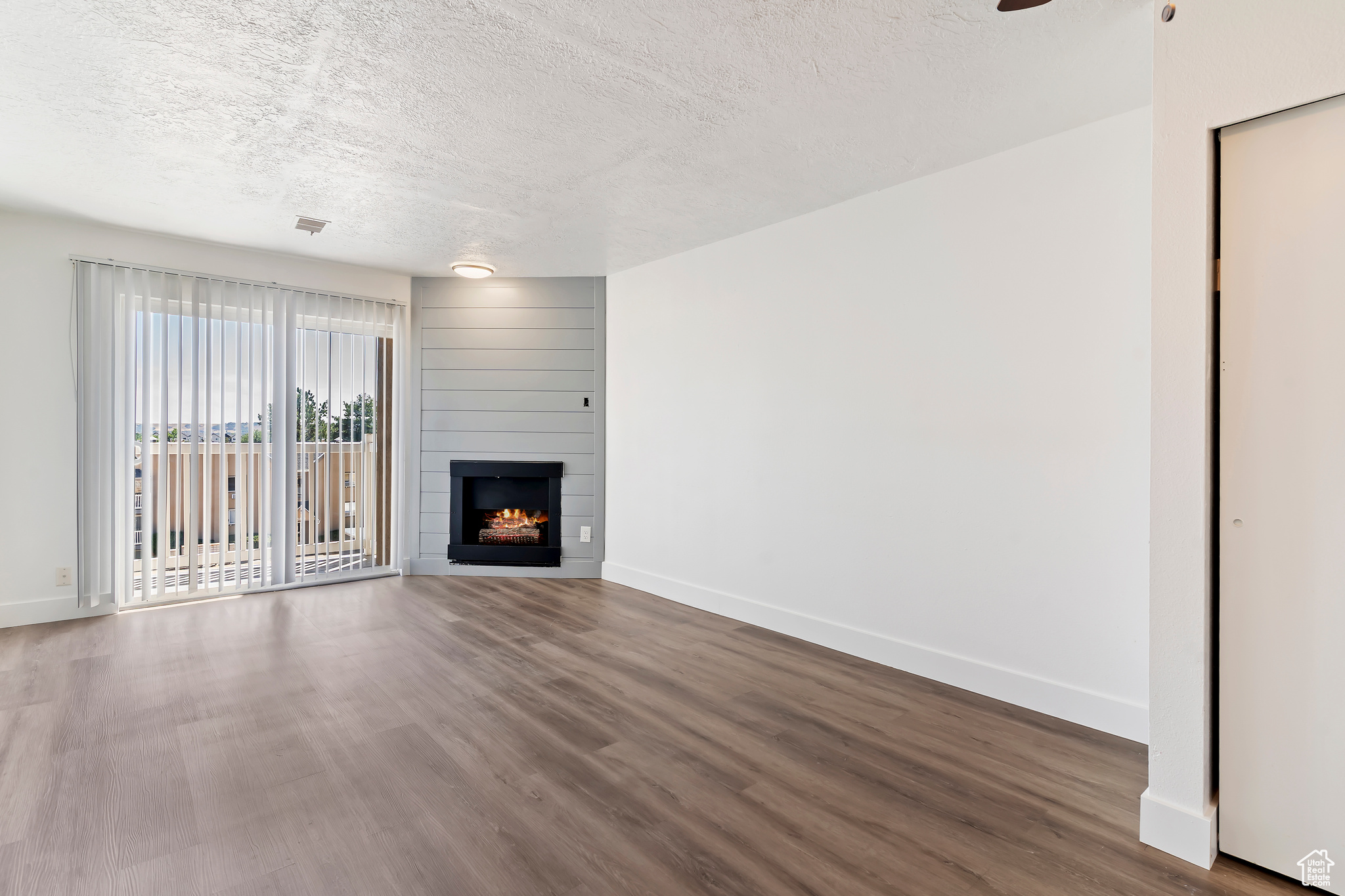 THE MEADOWS - Residential