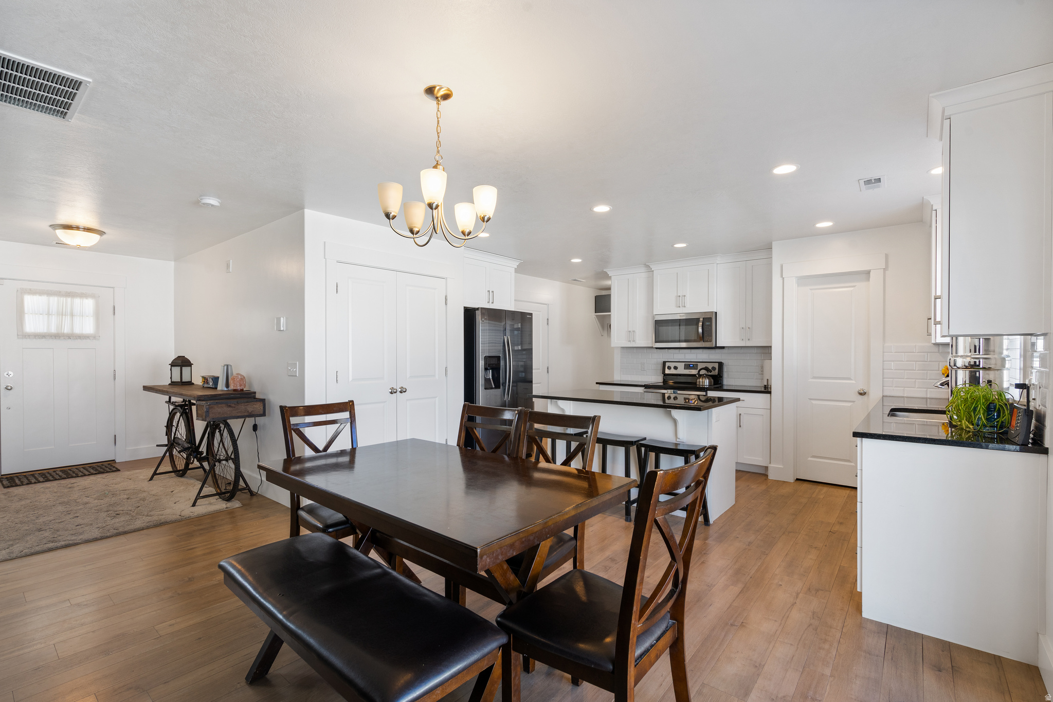 WEST GATE - Residential