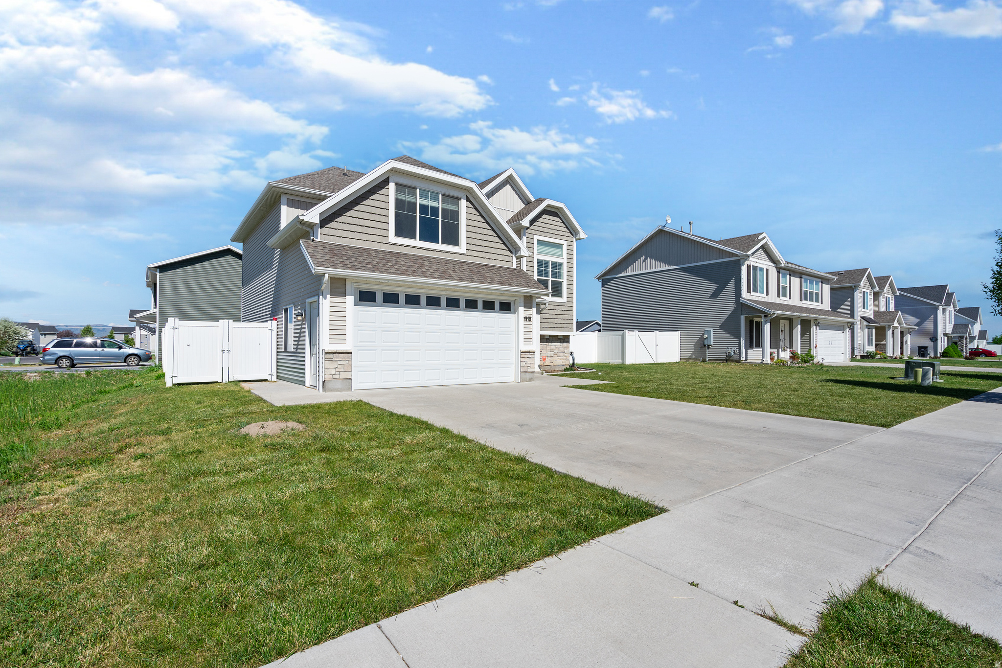 WEST GATE - Residential