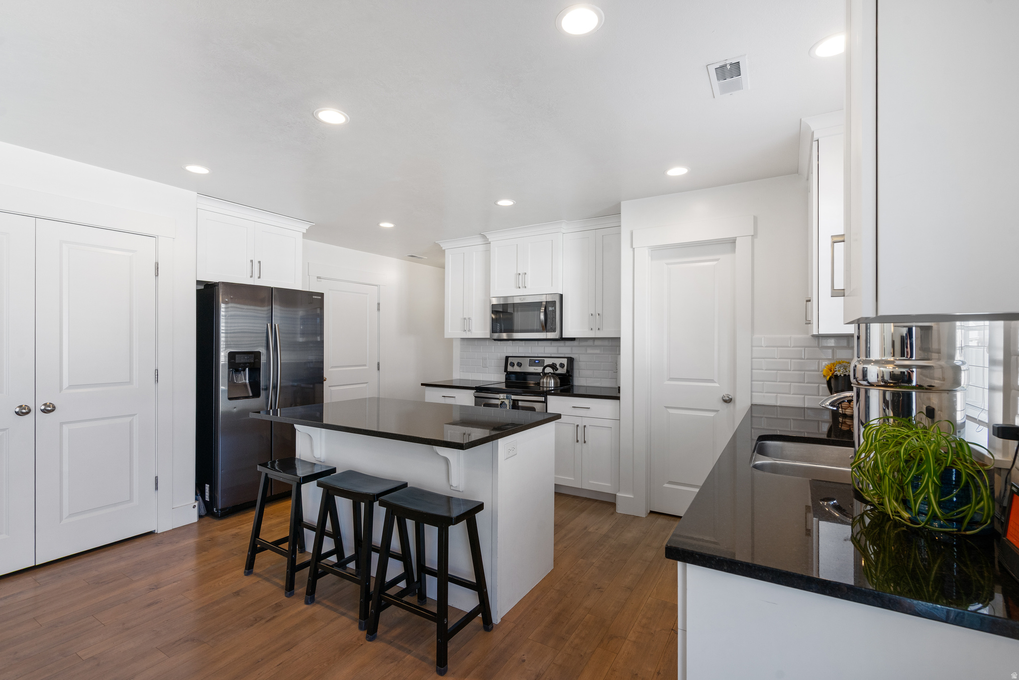WEST GATE - Residential