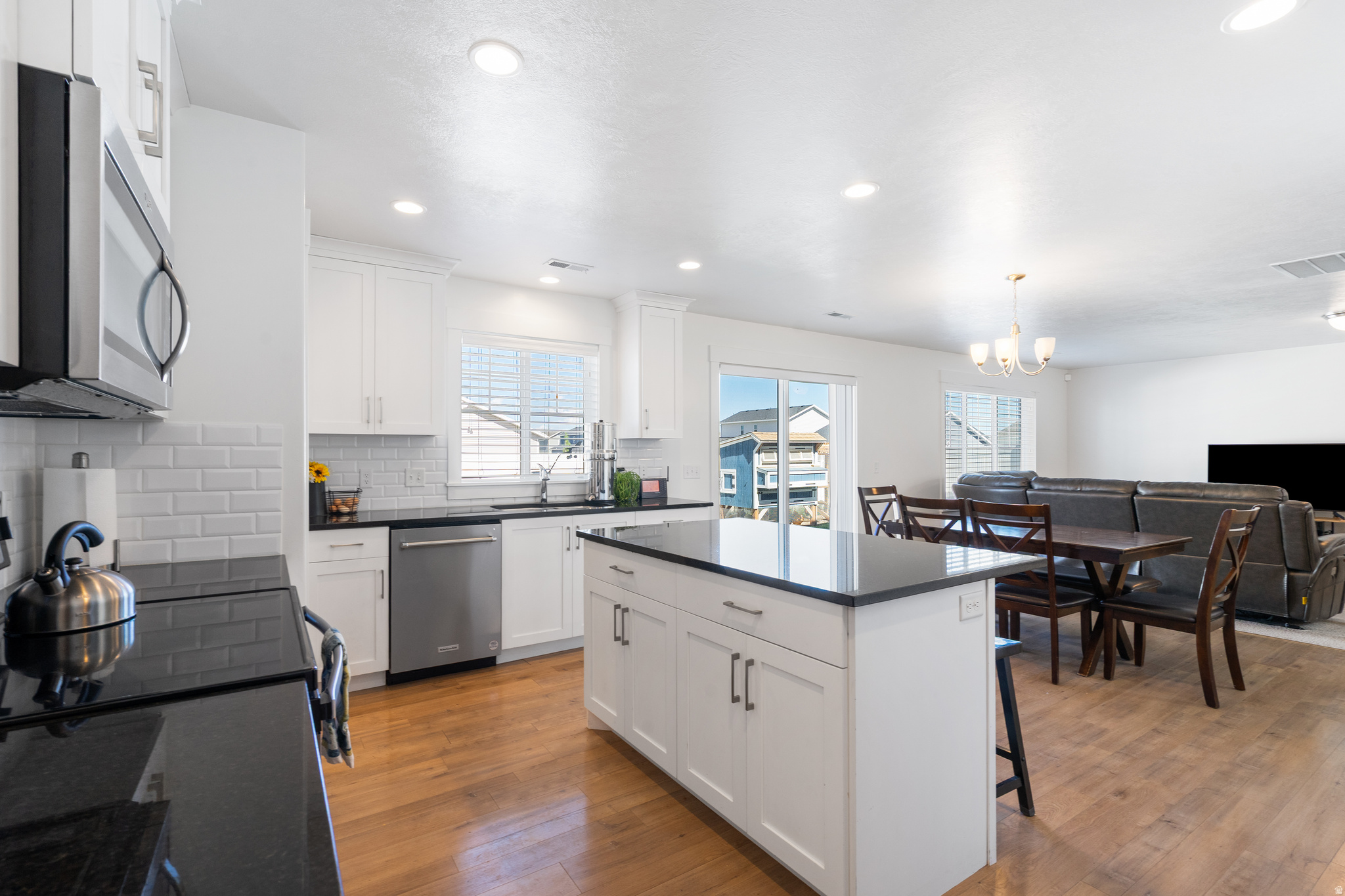 WEST GATE - Residential