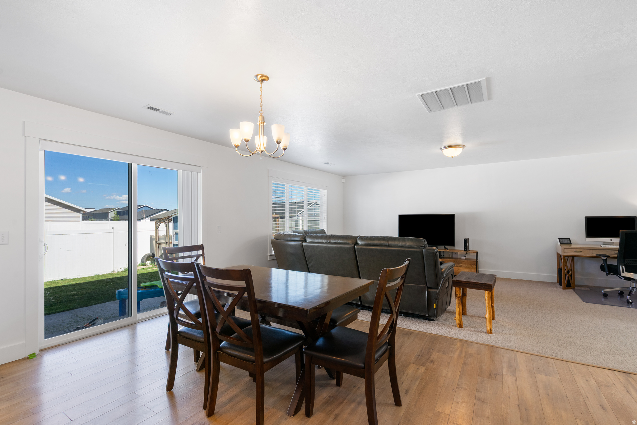 WEST GATE - Residential