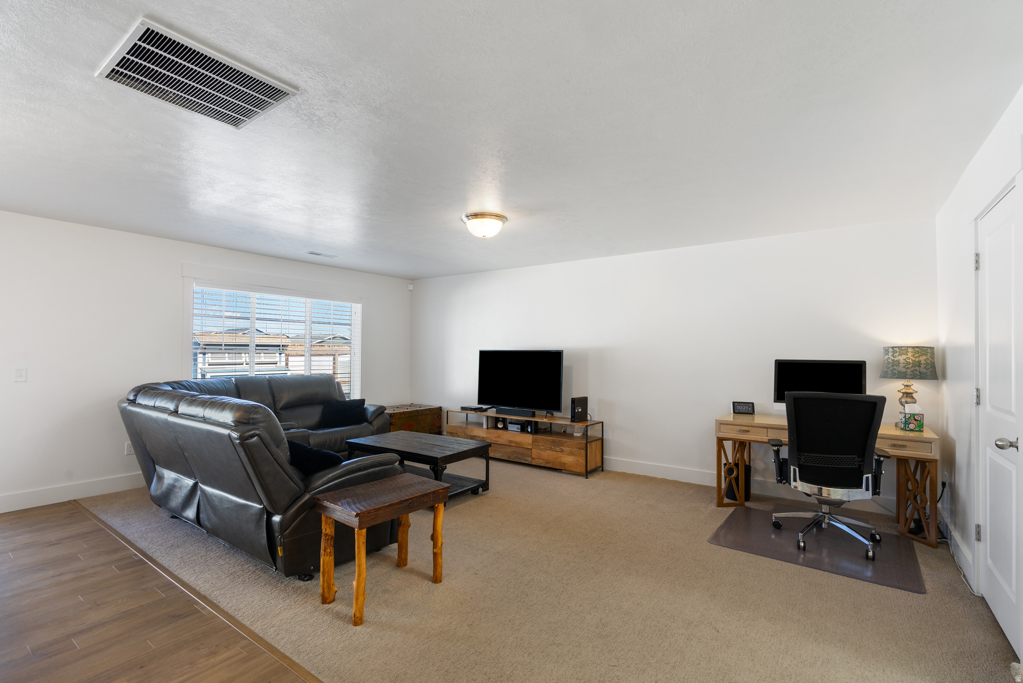 WEST GATE - Residential