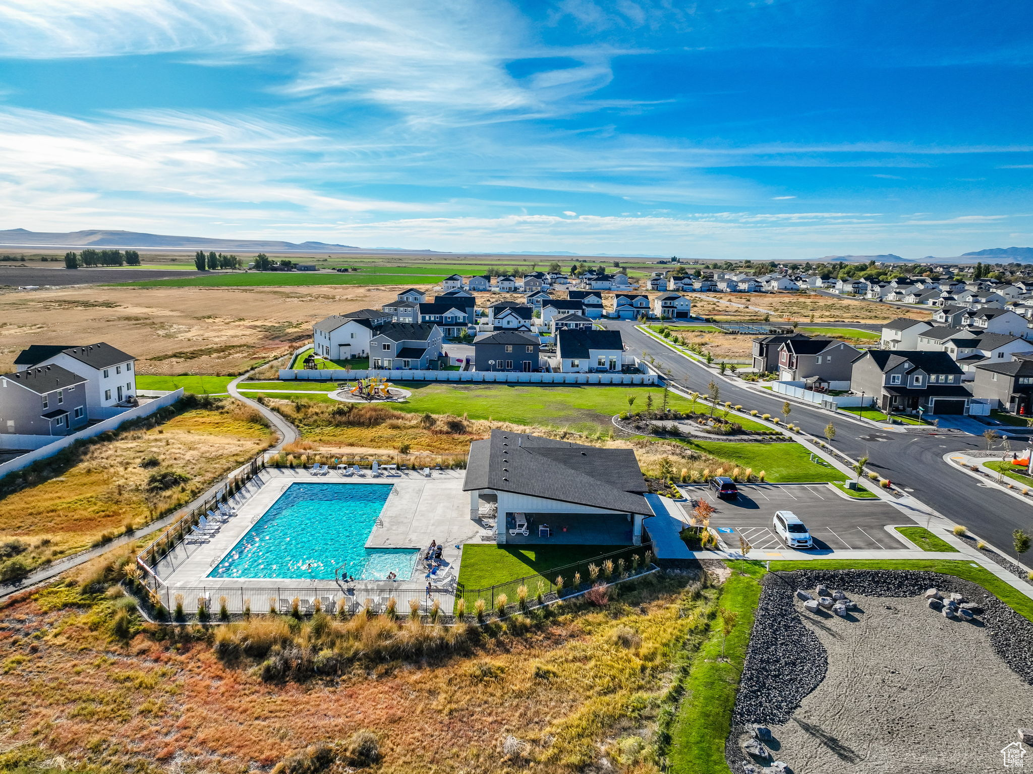 BAYVIEW AT SHORELINE - Residential