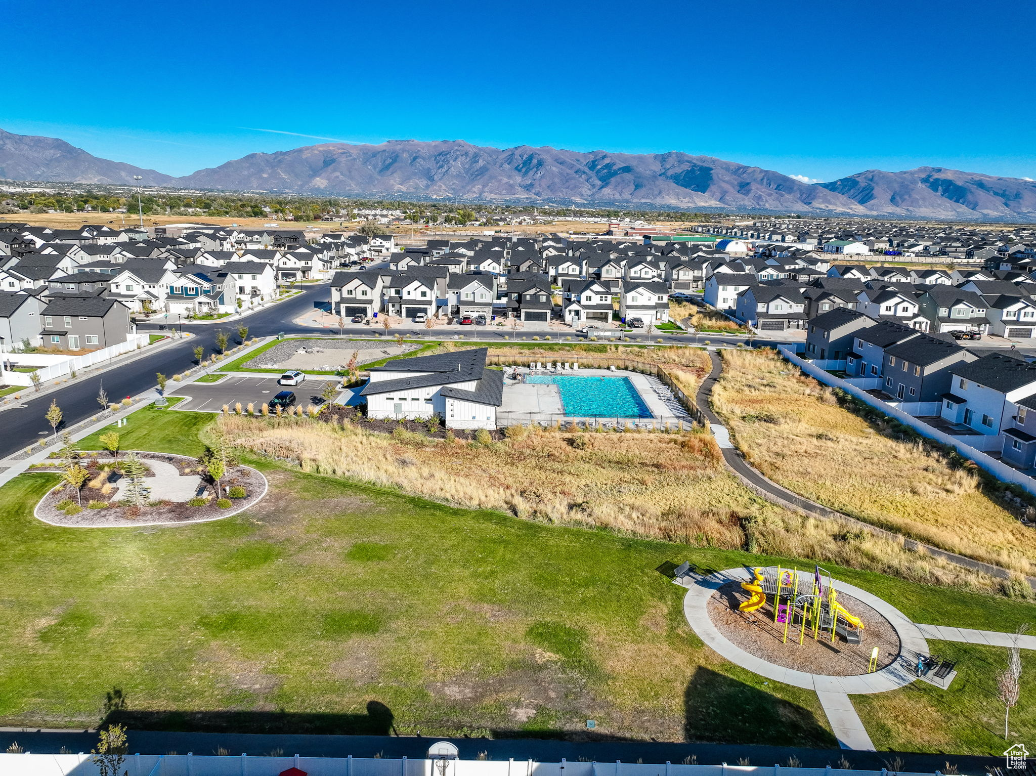 BAYVIEW AT SHORELINE - Residential