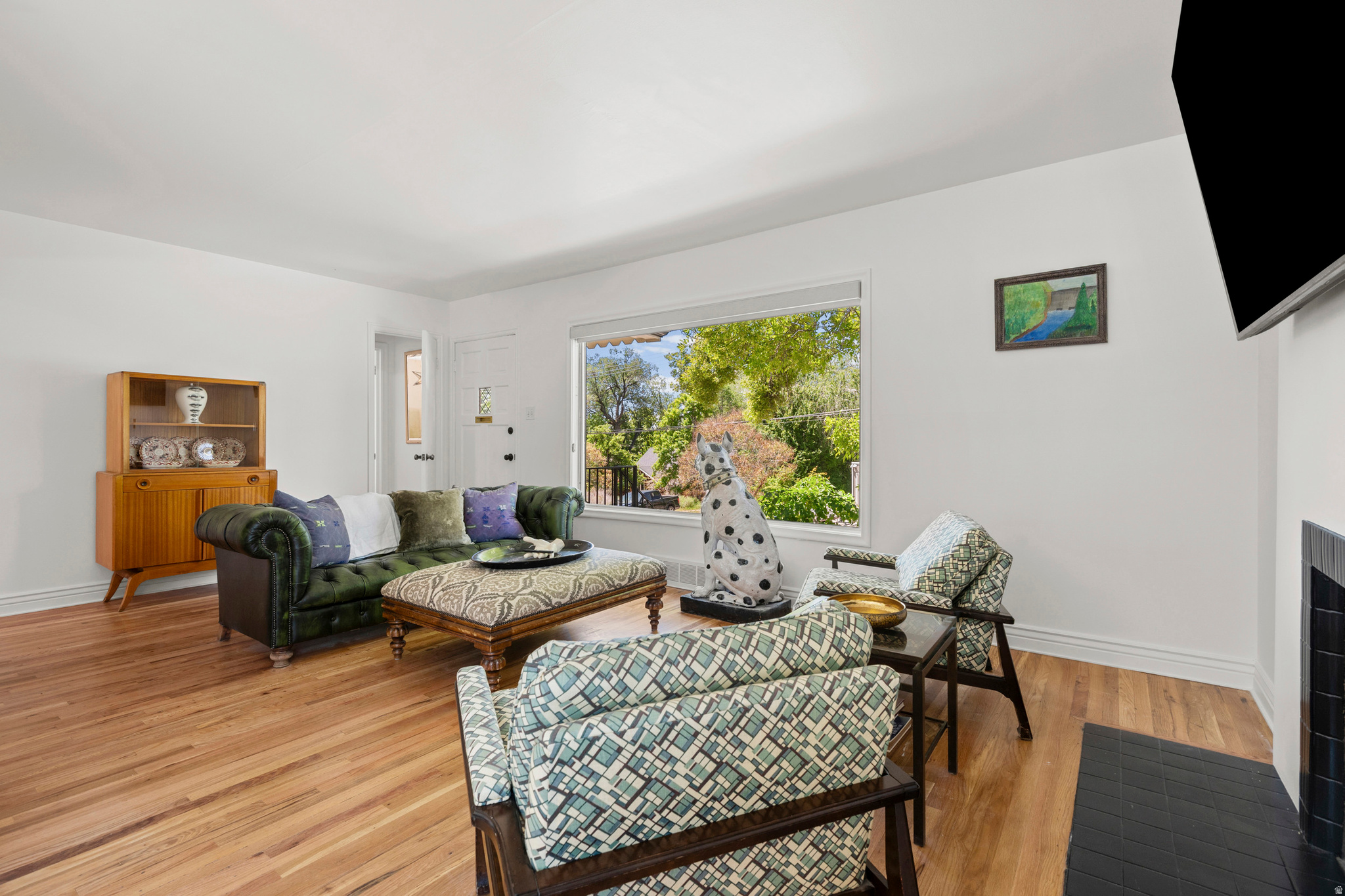 AVENUES - Residential