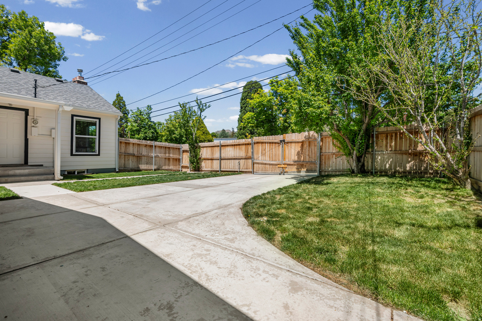 AVENUES - Residential