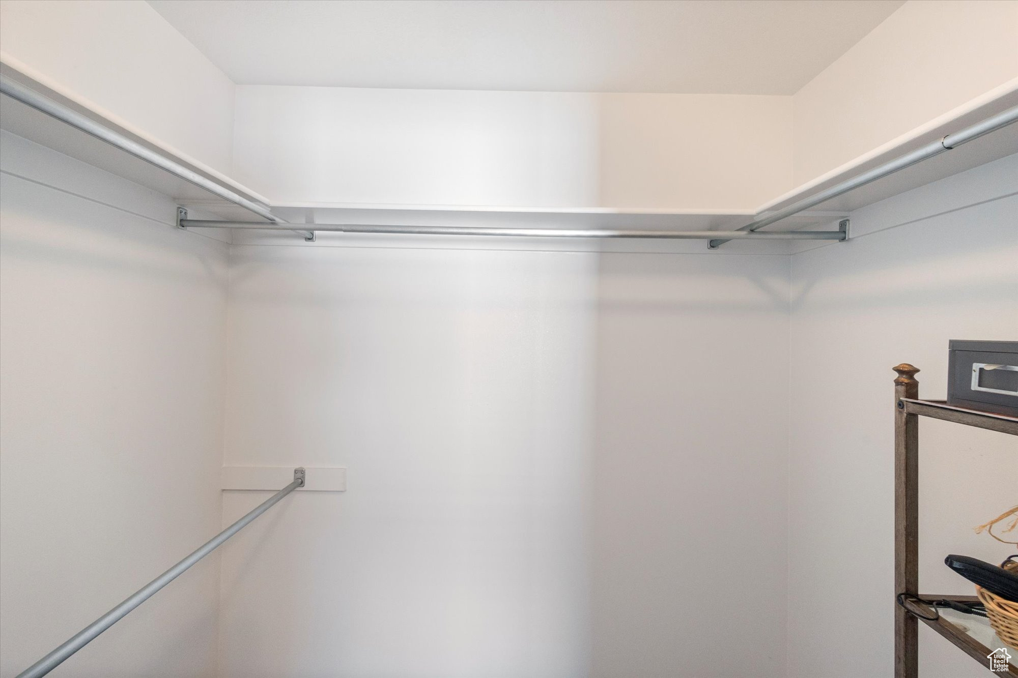 MAPLE MEADOWS - Residential Income