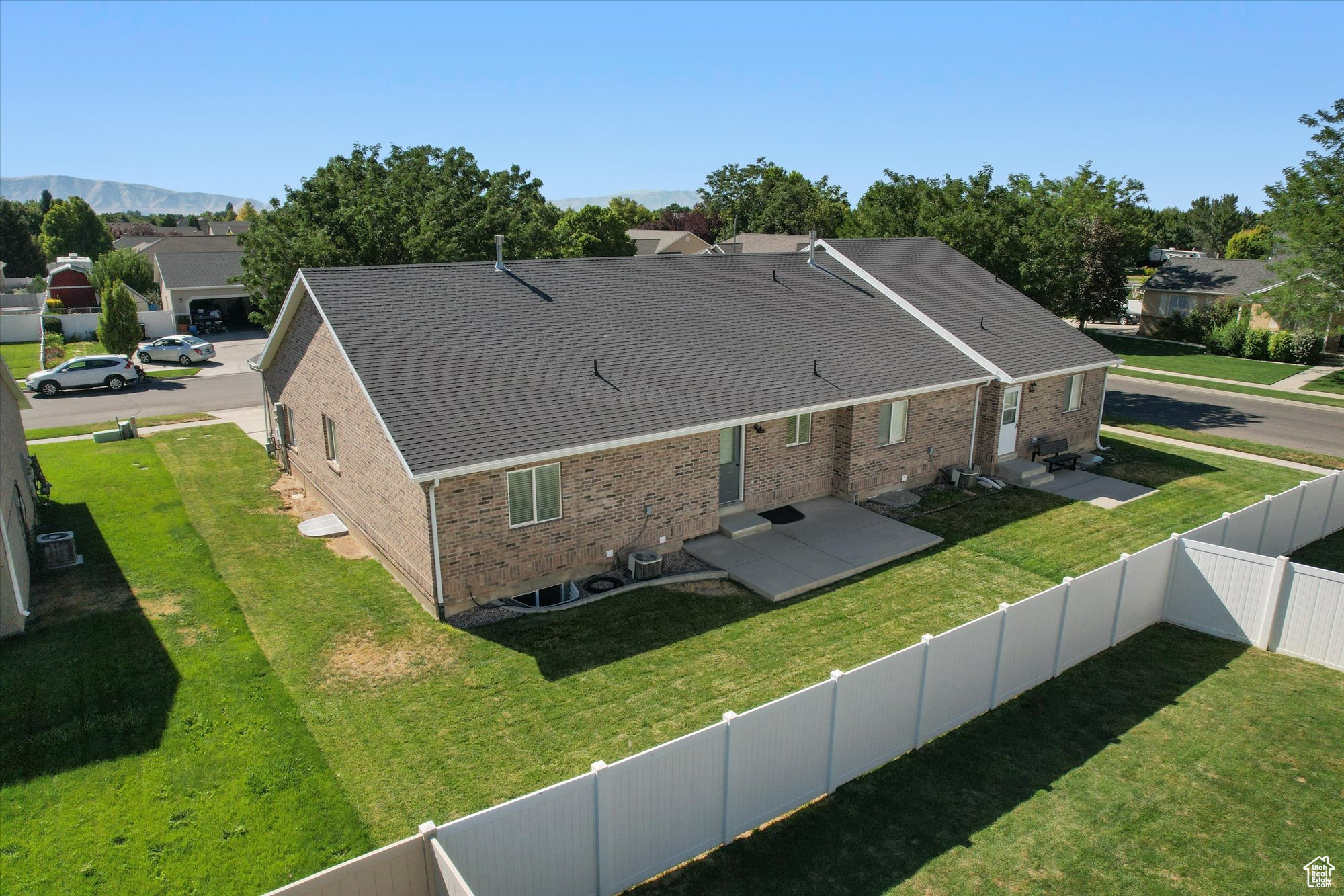 MAPLE MEADOWS - Residential Income