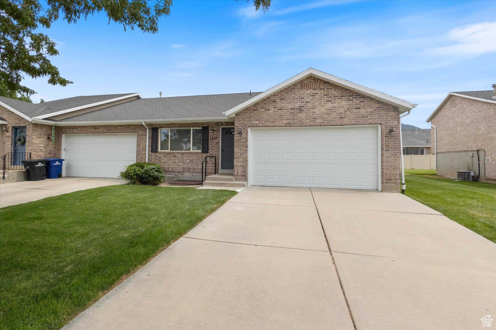 MAPLE MEADOWS - Residential Income