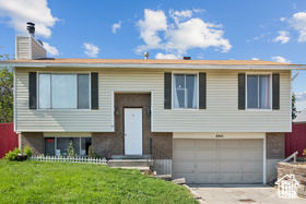 VALLEY VIEW PARK - Residential