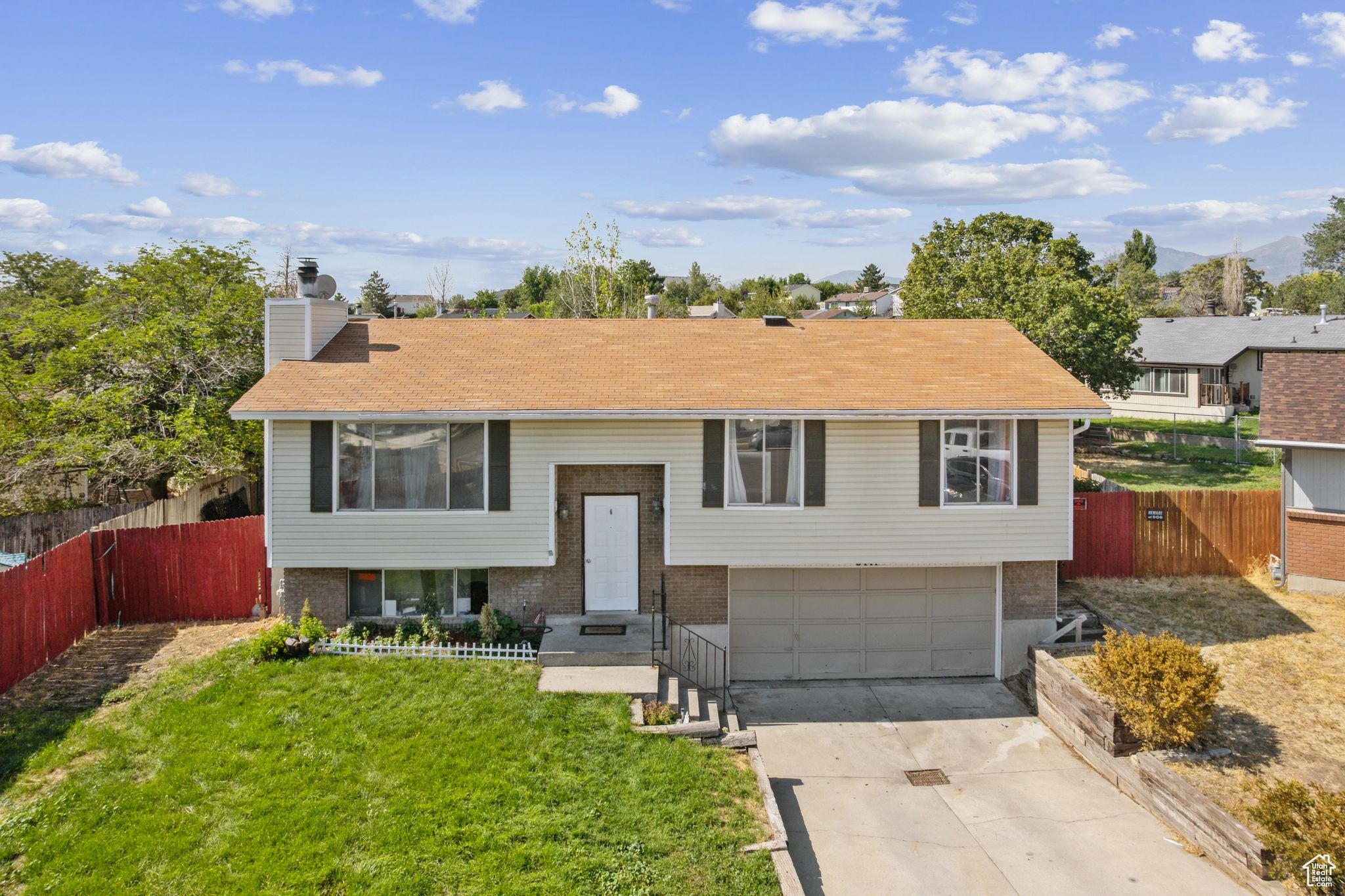 VALLEY VIEW PARK - Residential