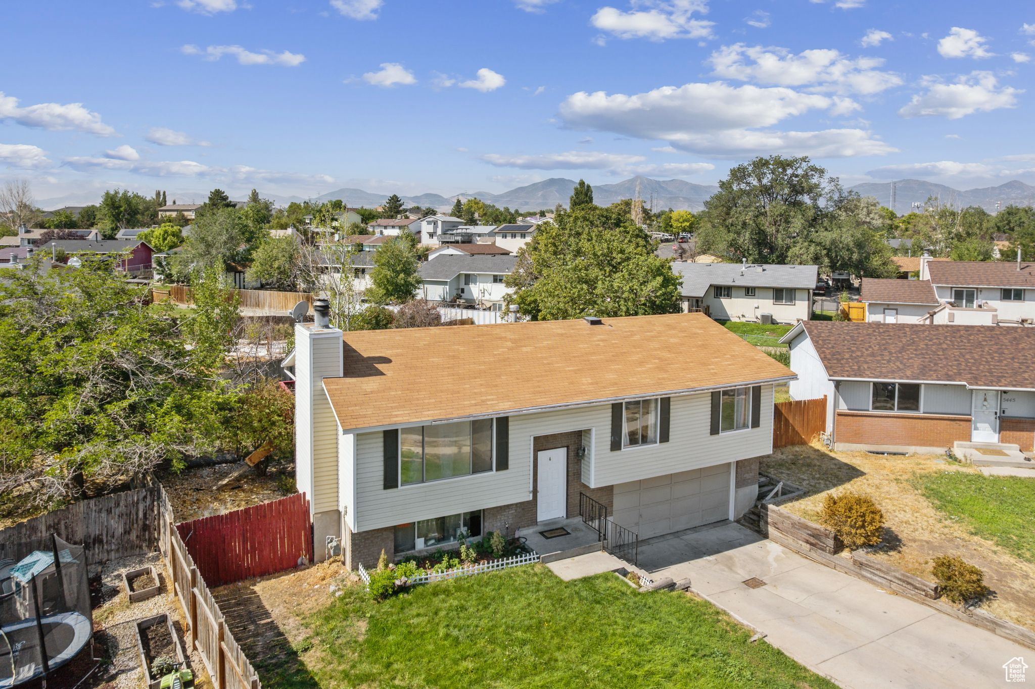 VALLEY VIEW PARK - Residential