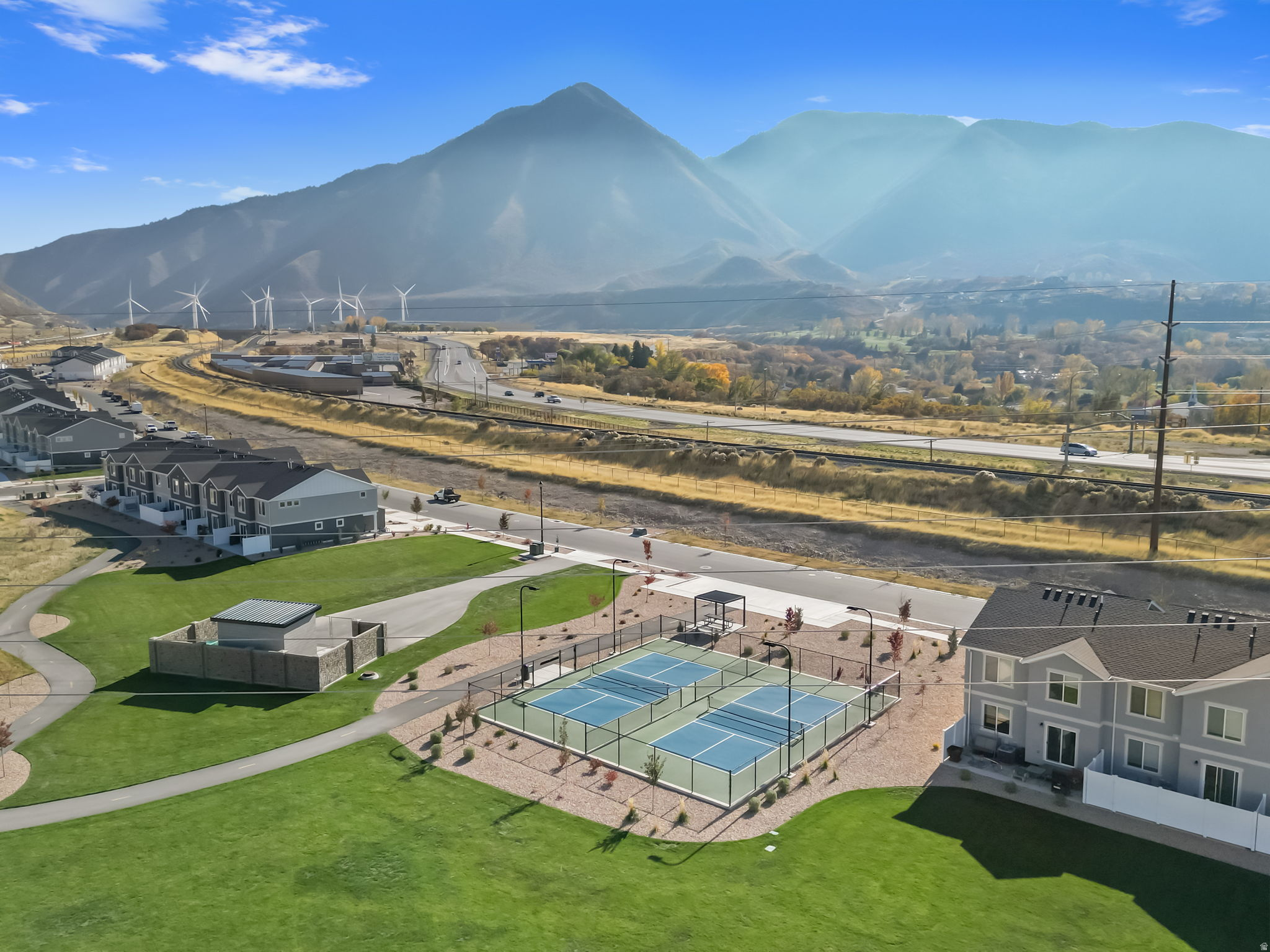 QUIET VALLEY - Residential