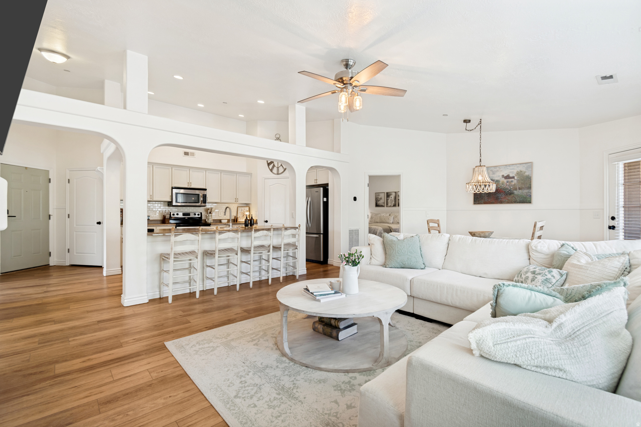 CAMBRIA - Residential