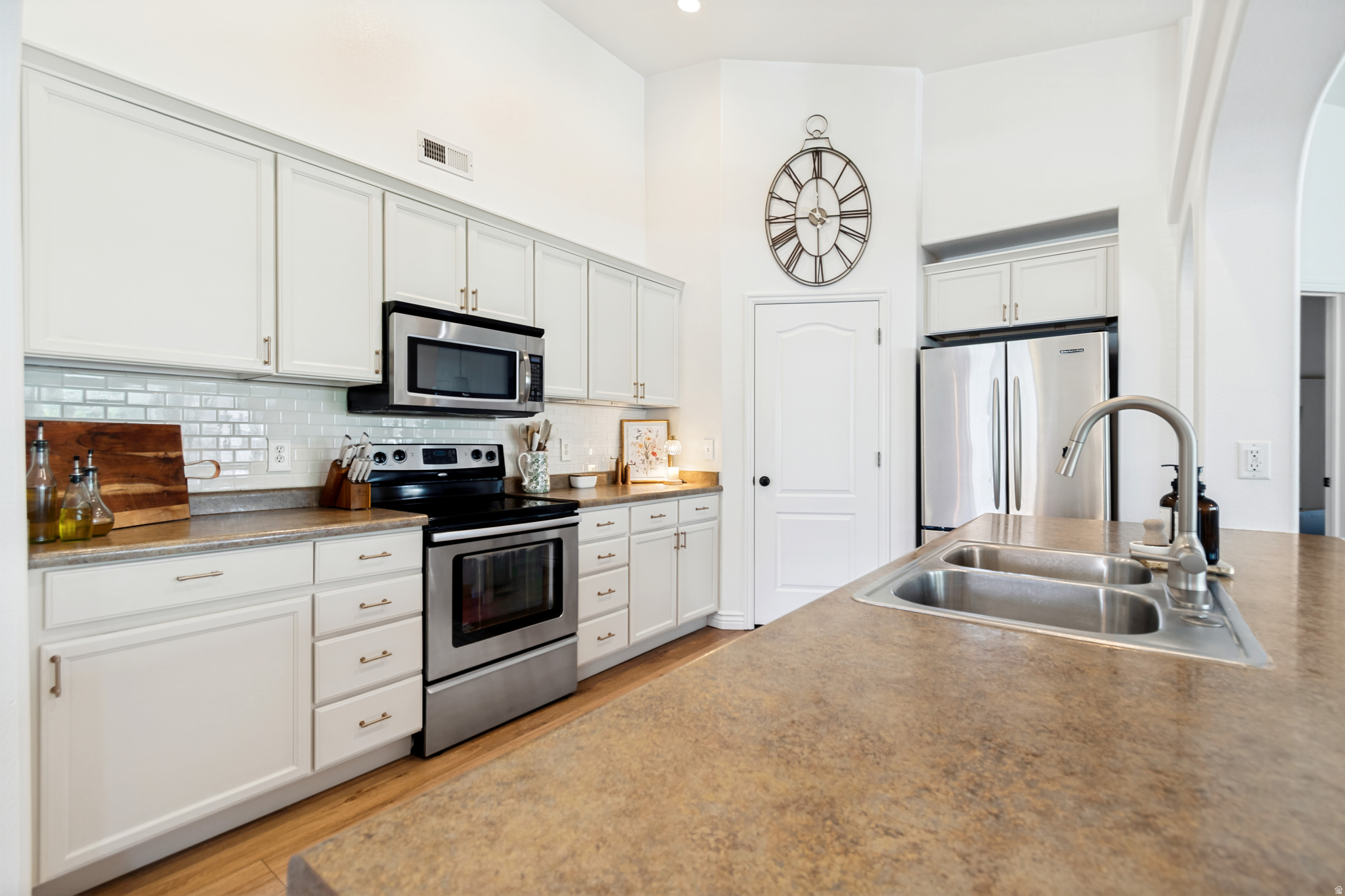 CAMBRIA - Residential