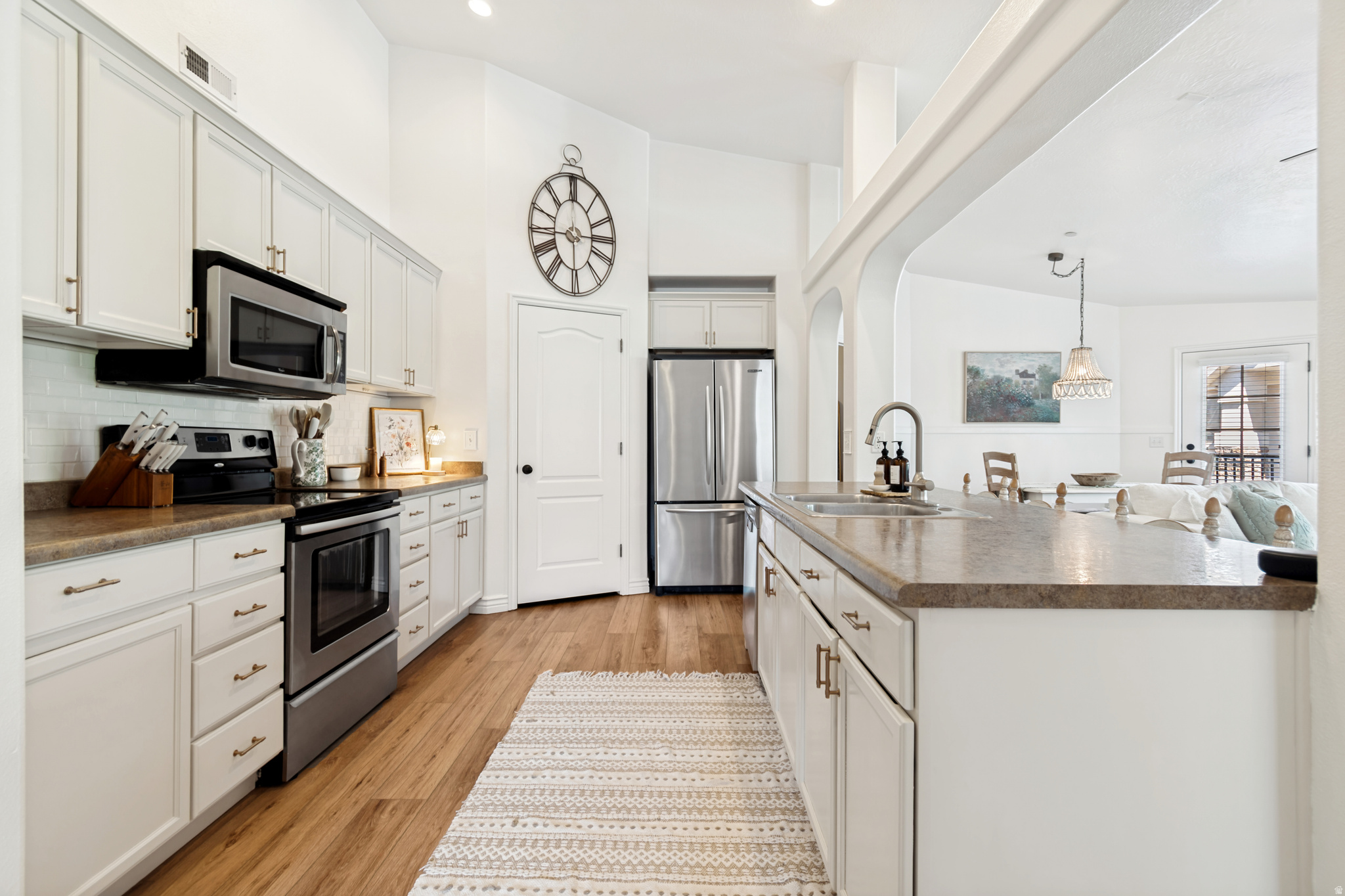 CAMBRIA - Residential
