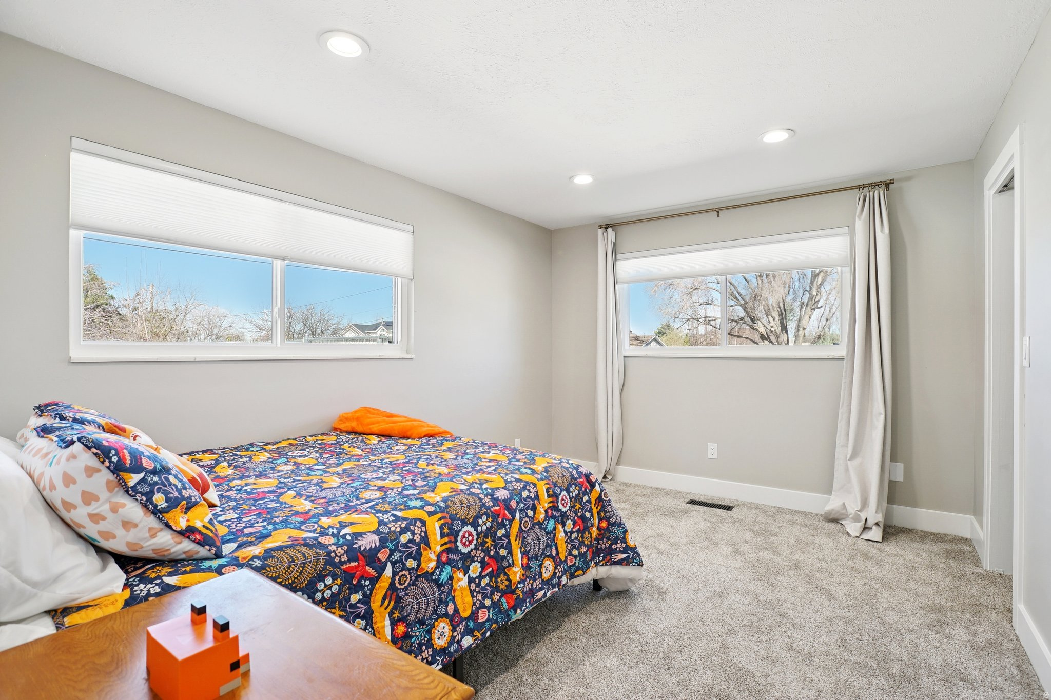 DILLON ACRES - Residential