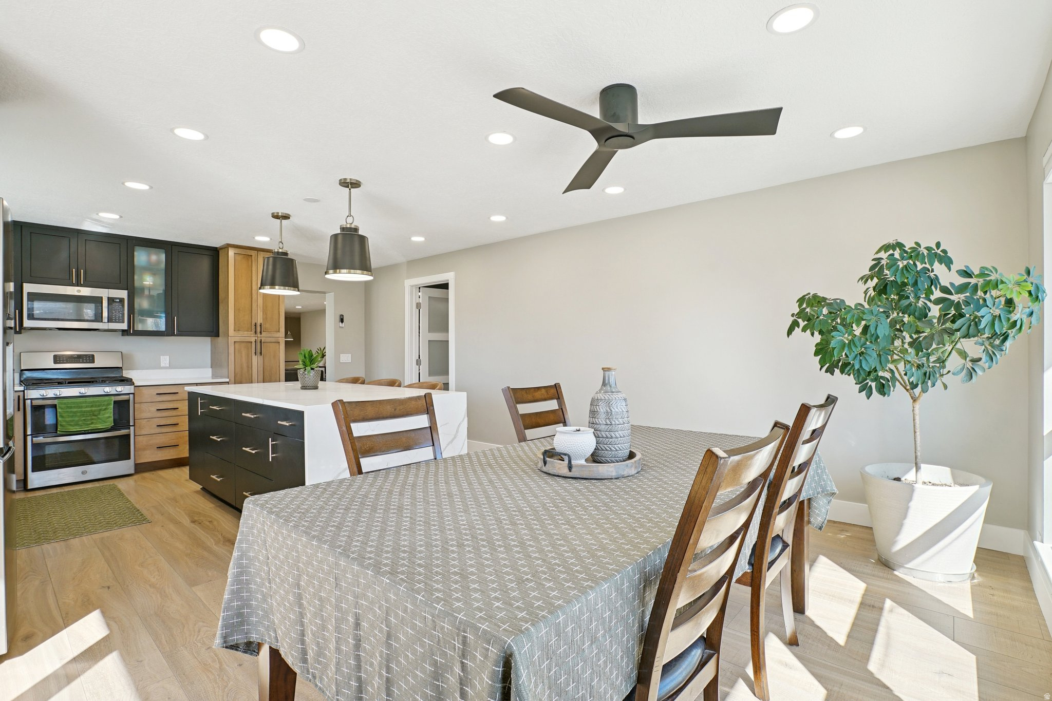 DILLON ACRES - Residential